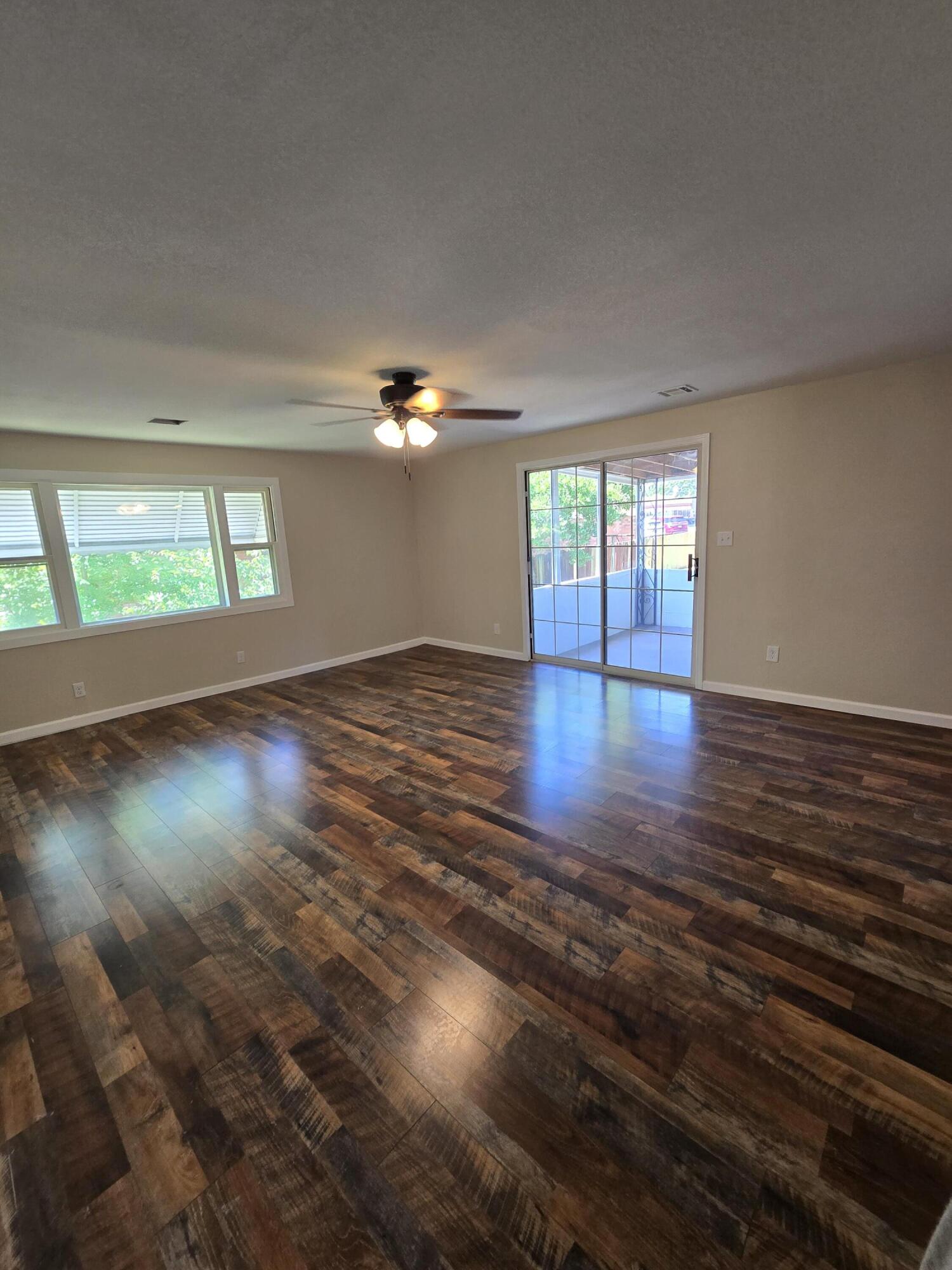 1008 3rd Street Property Photo 5