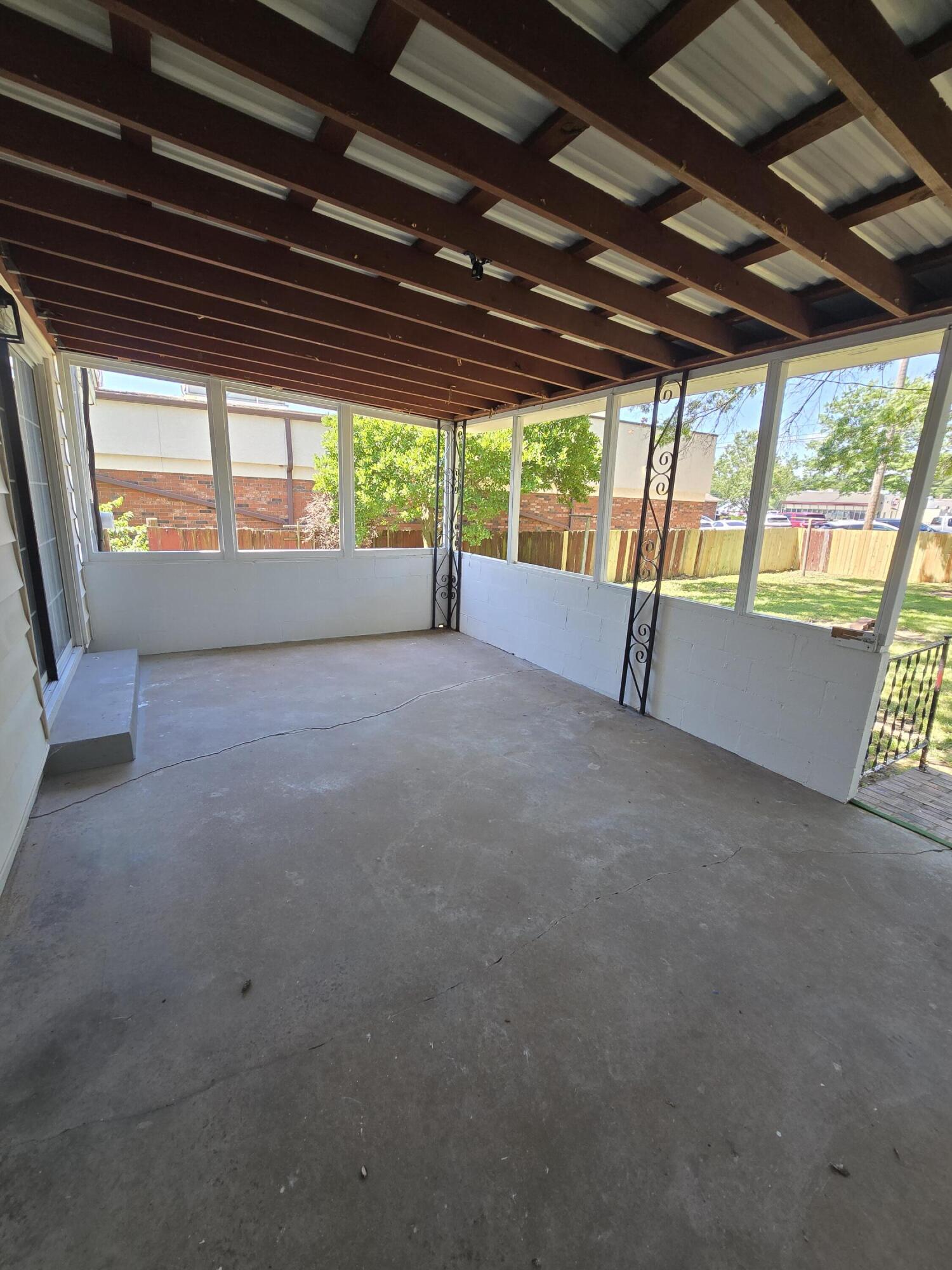 1008 3rd Street Property Photo 10