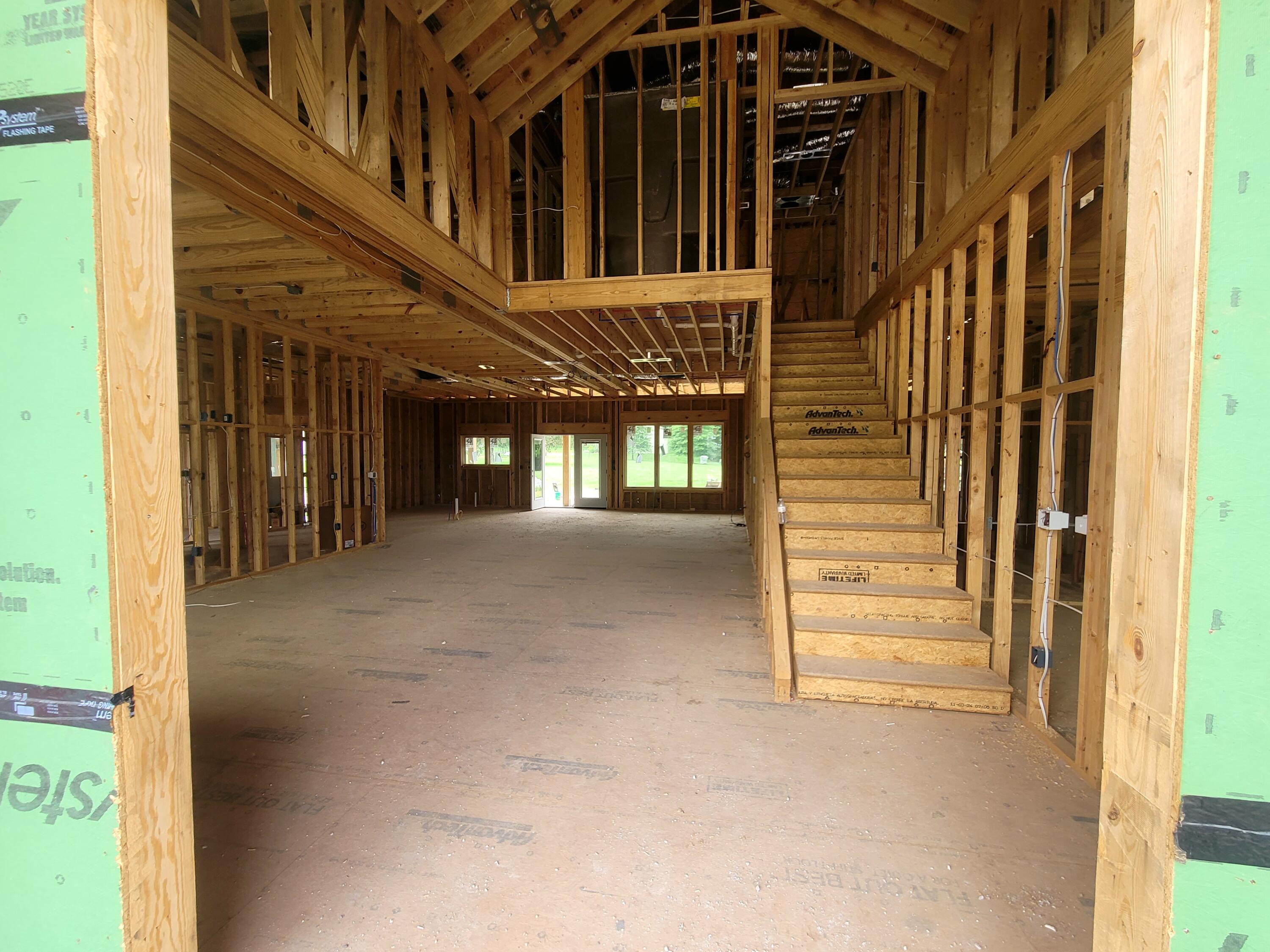 125 Riverpointe View Property Photo 4