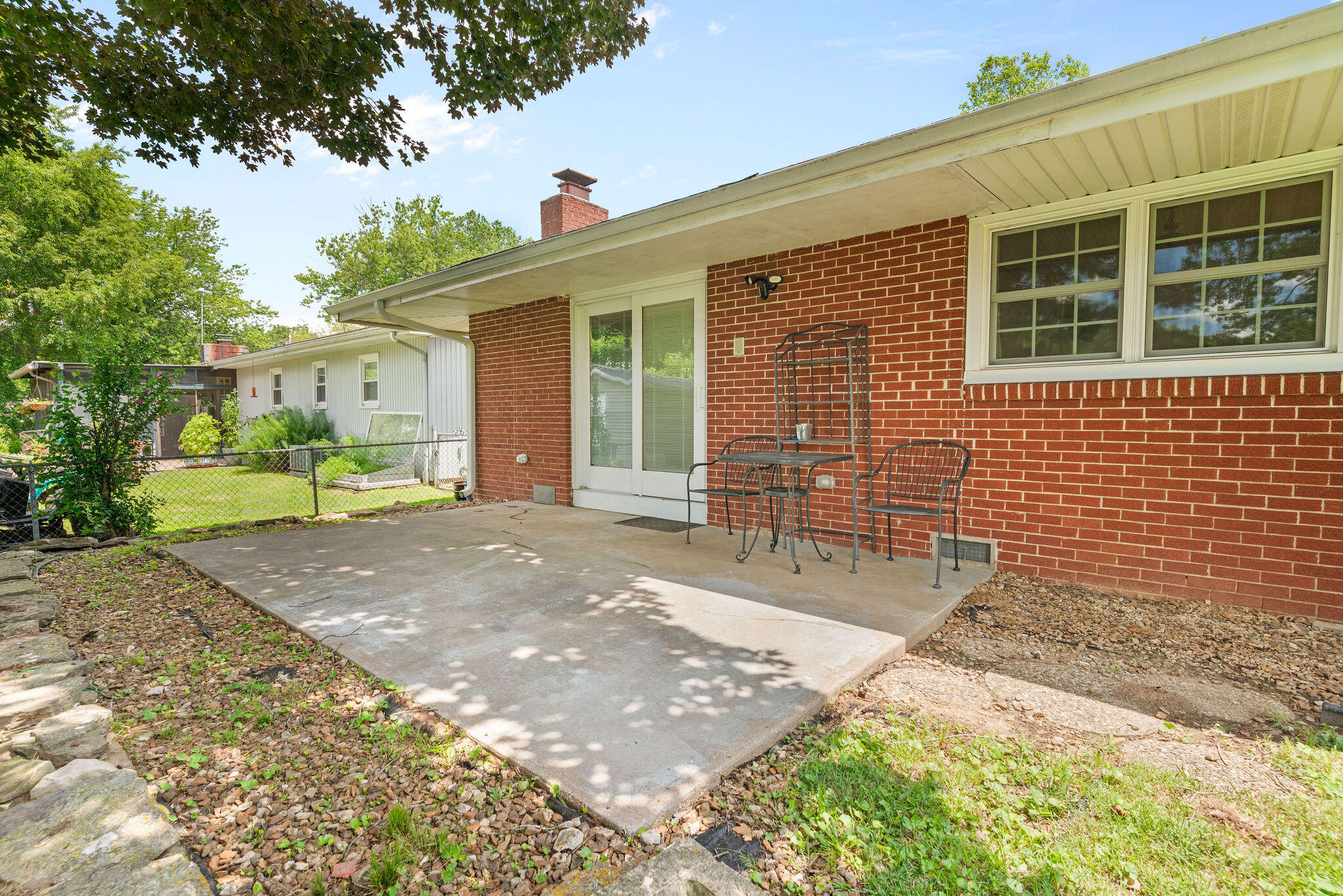 1159 South Belcrest Avenue Property Photo 23