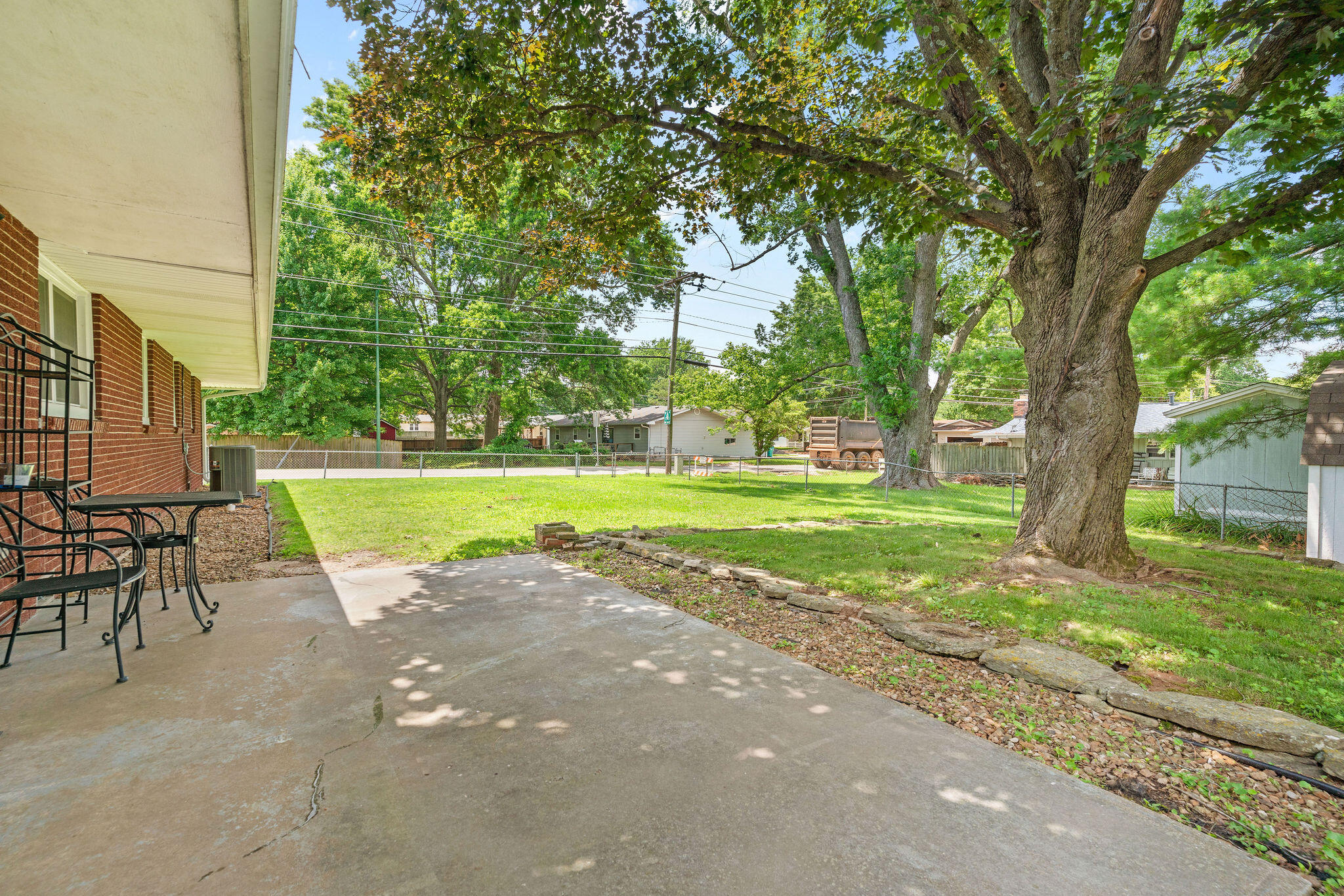 1159 South Belcrest Avenue Property Photo 24