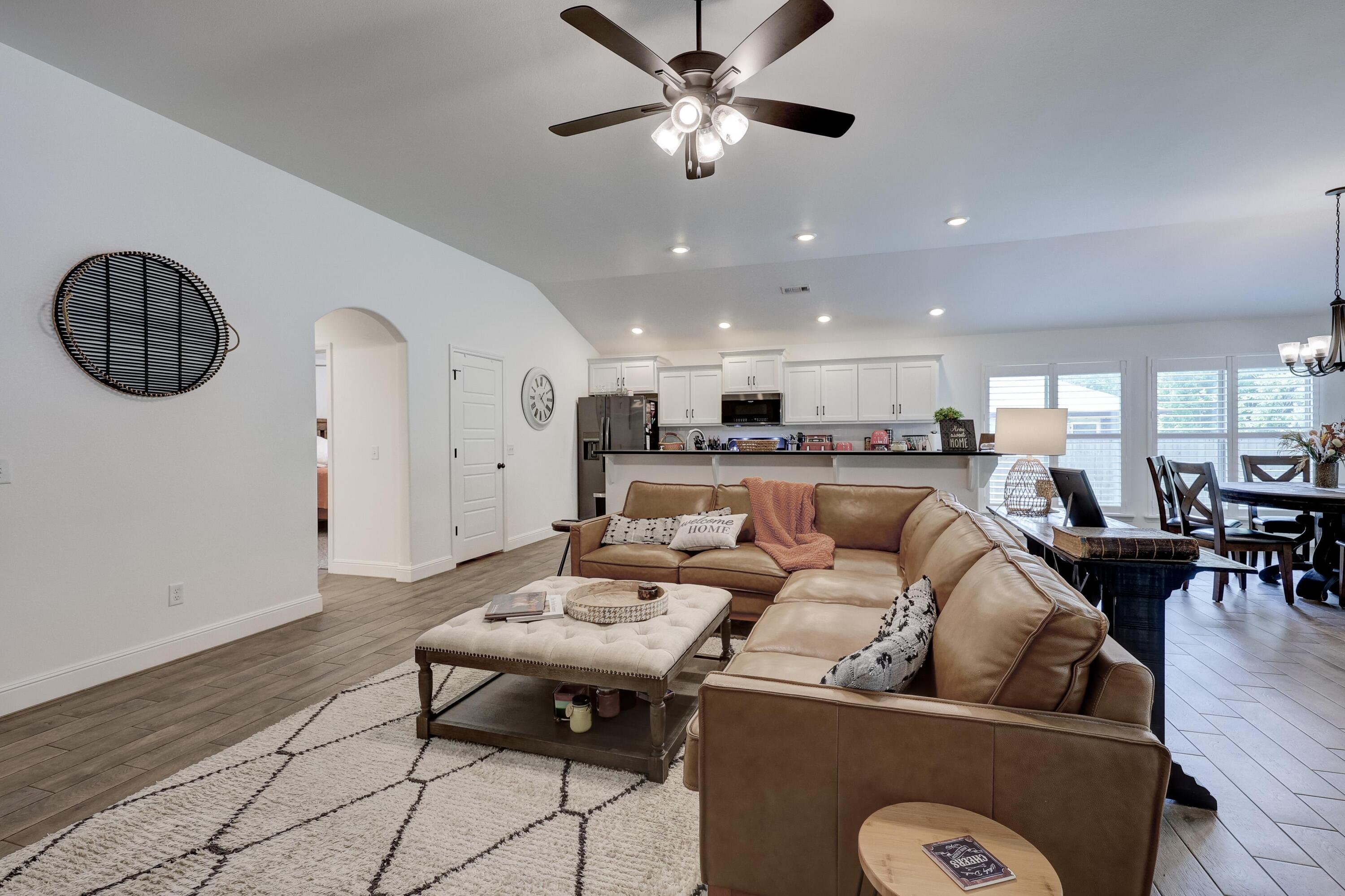 710 Wisteria Lane Property Photo 18