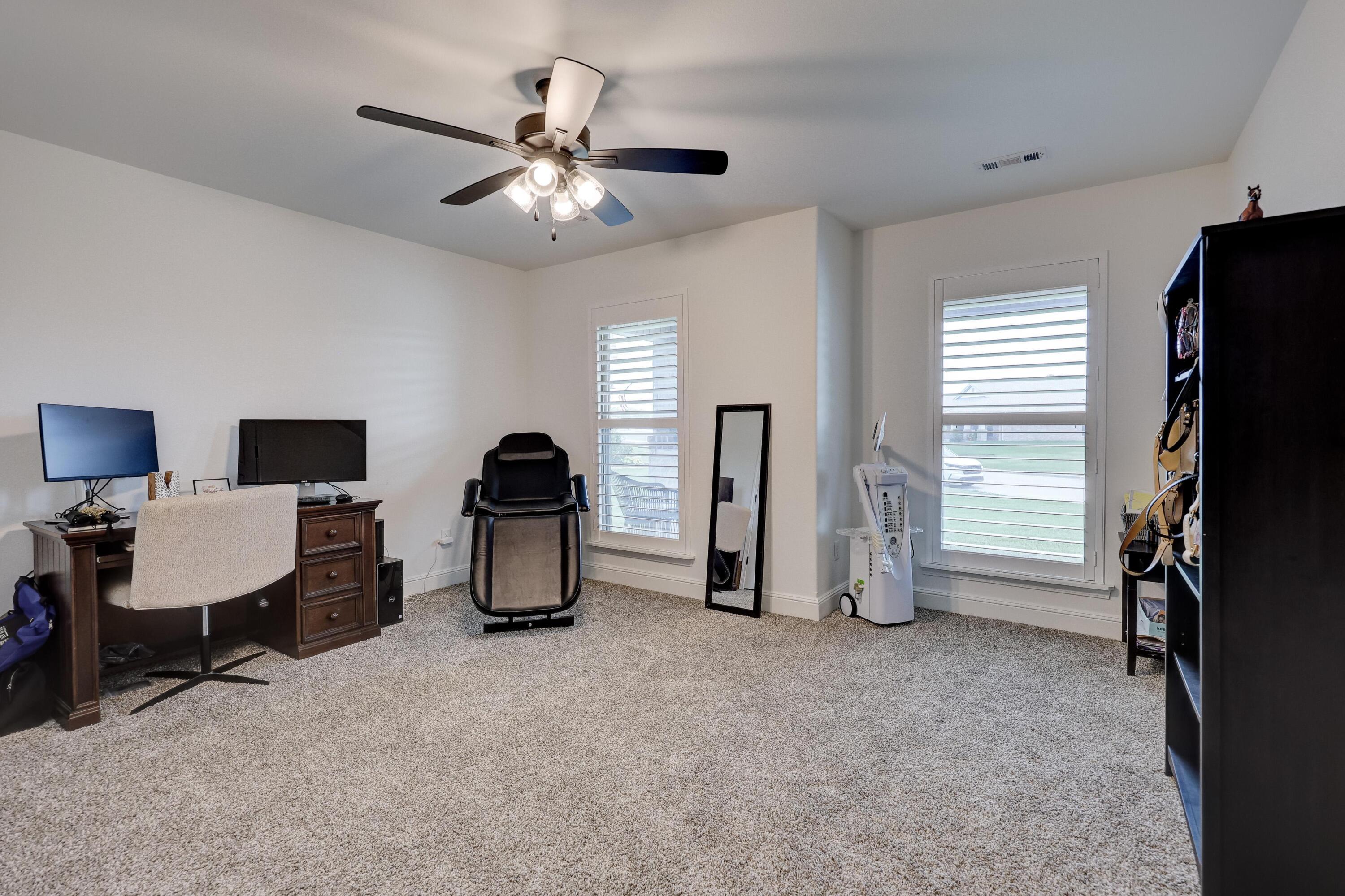 710 Wisteria Lane Property Photo 39