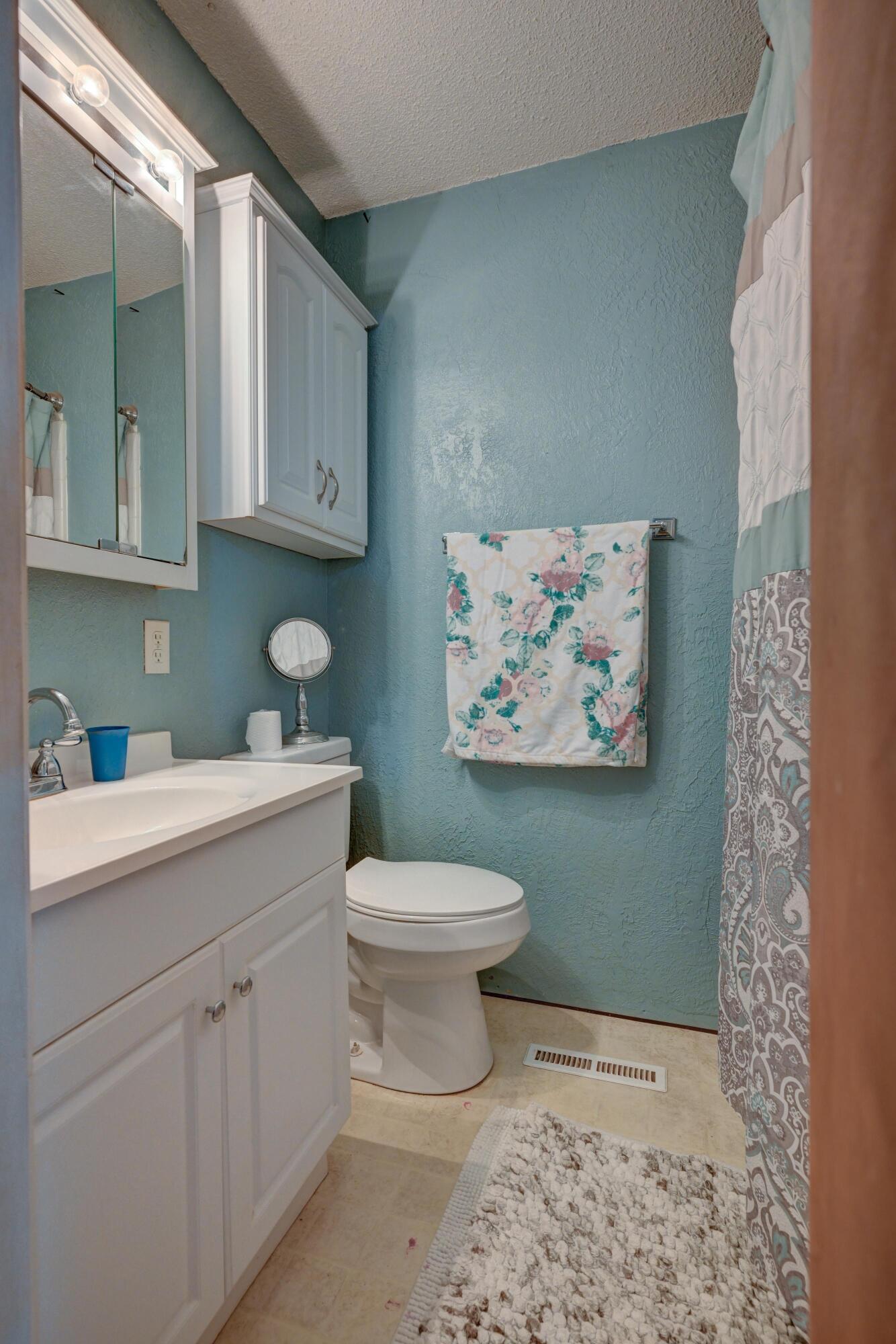 2148 Carrie Street Property Photo 32