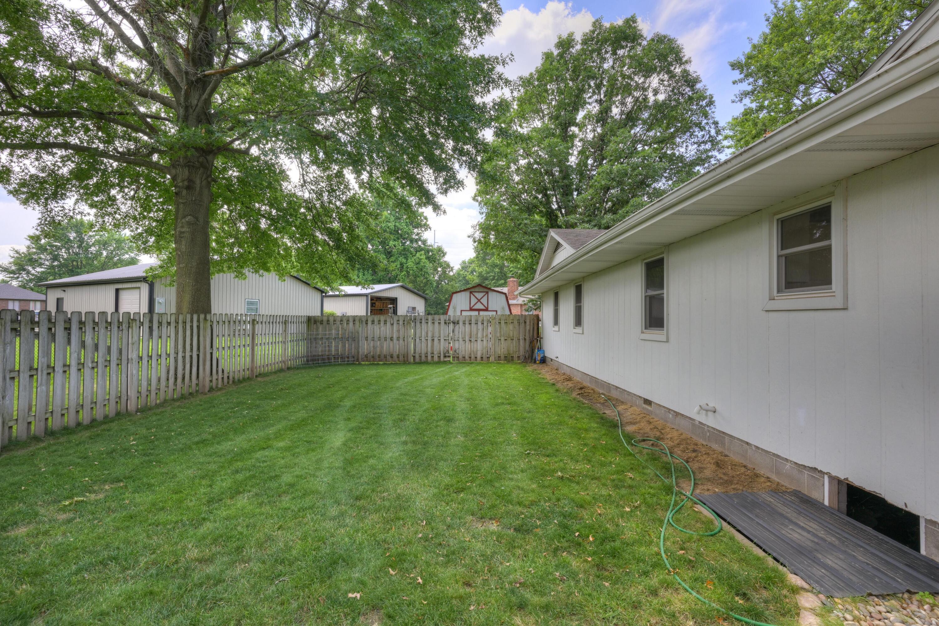 2148 Carrie Street Property Photo 33