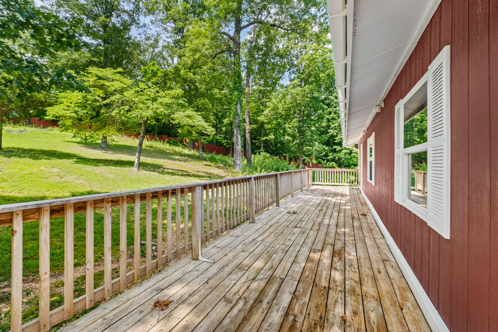 587 Pine Tree Drive Property Photo 27