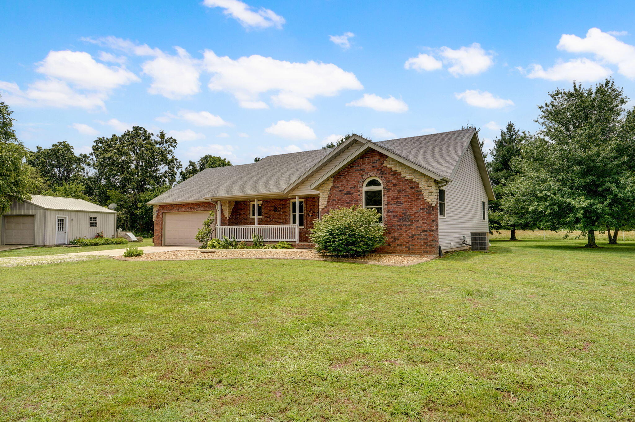 14521 Lawrence 2145 Property Photo 1