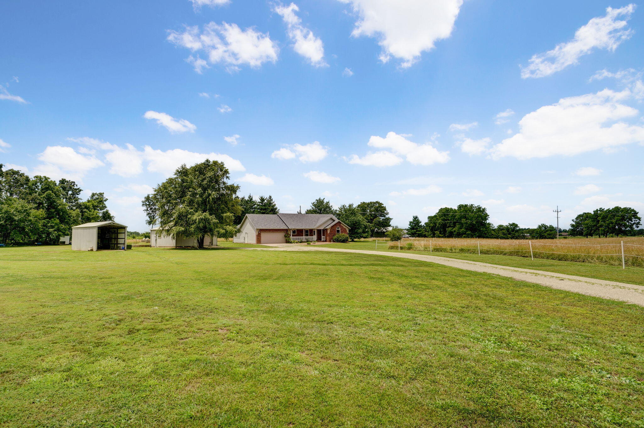 14521 Lawrence 2145 Property Photo 5