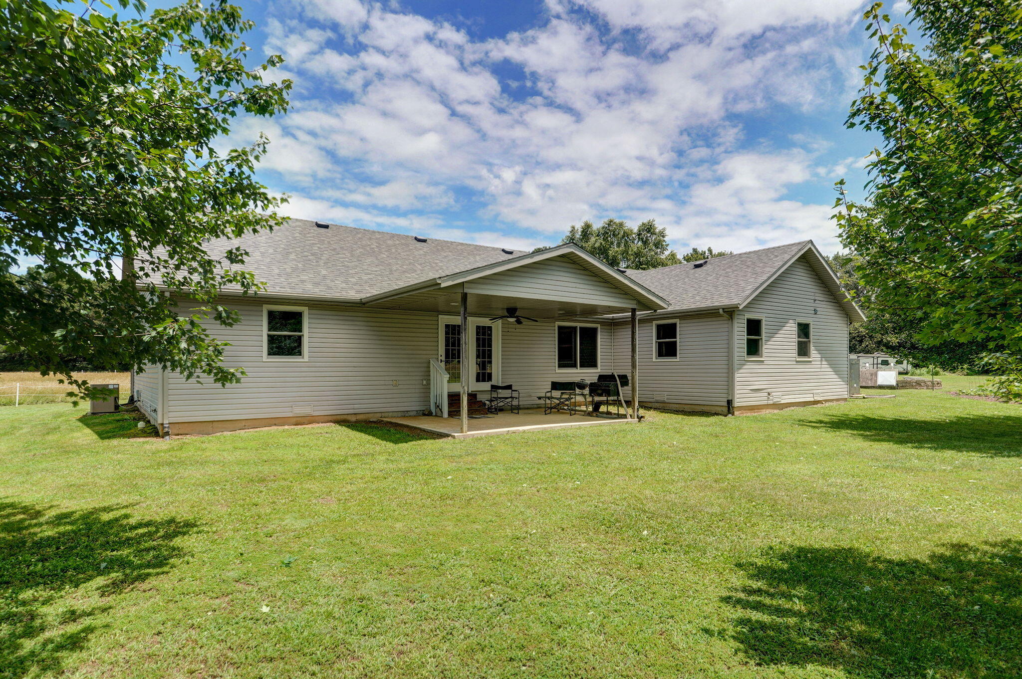 14521 Lawrence 2145 Property Photo 29