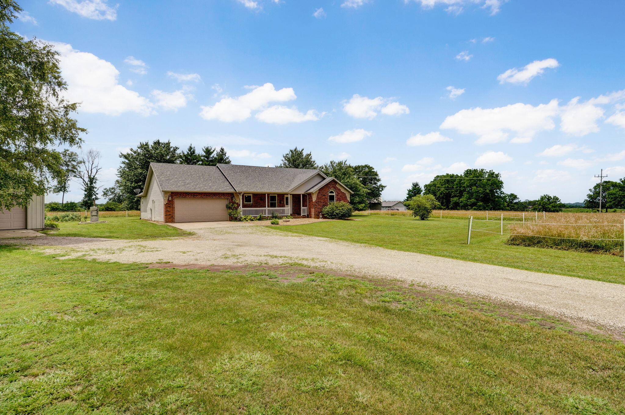 14521 Lawrence 2145 Property Photo 40