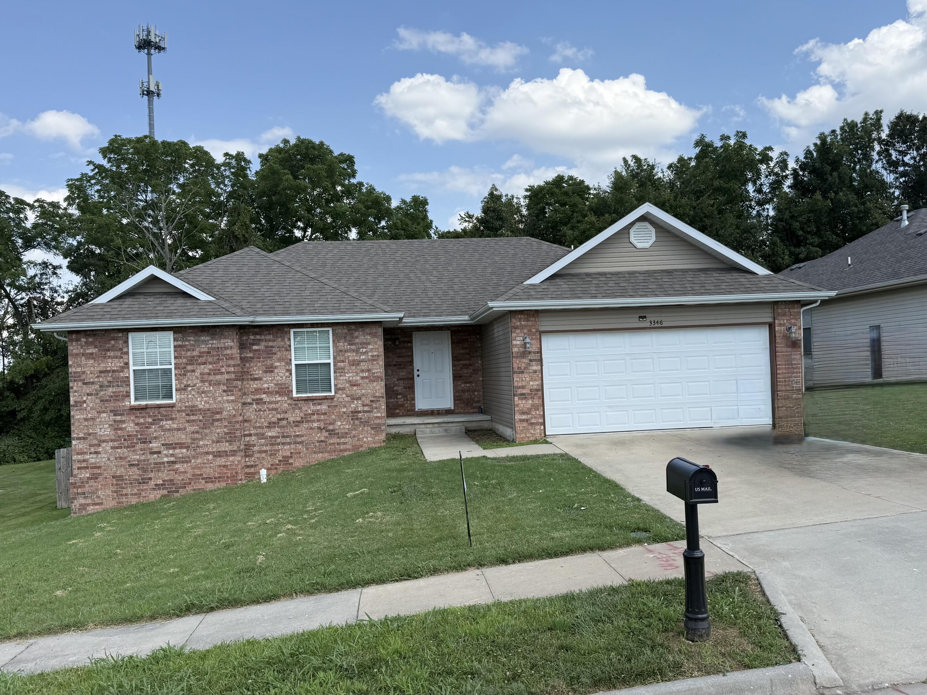 3346 South Cottage Avenue Property Photo 1