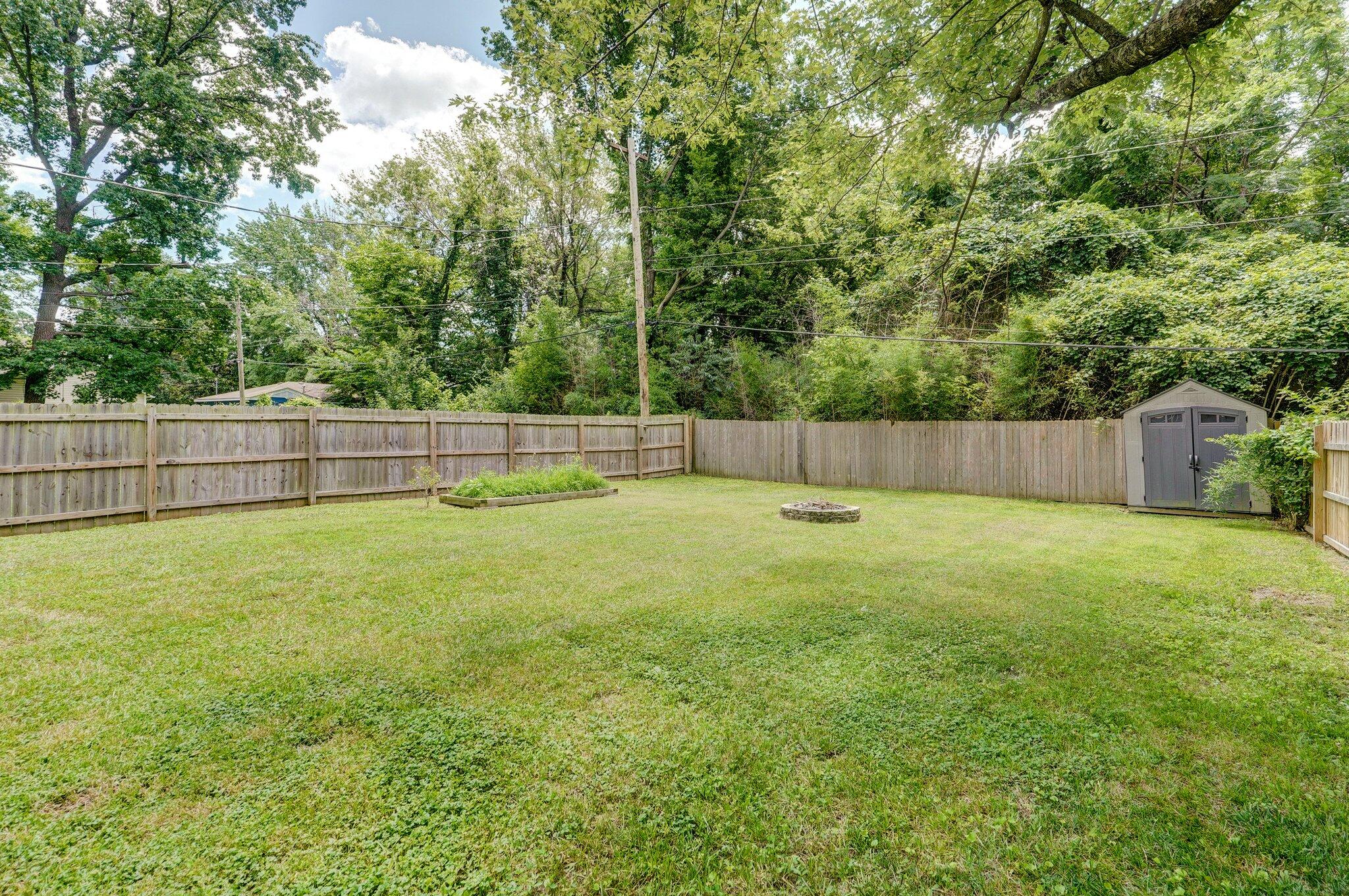 1908 East Monroe Terrace Property Photo 29