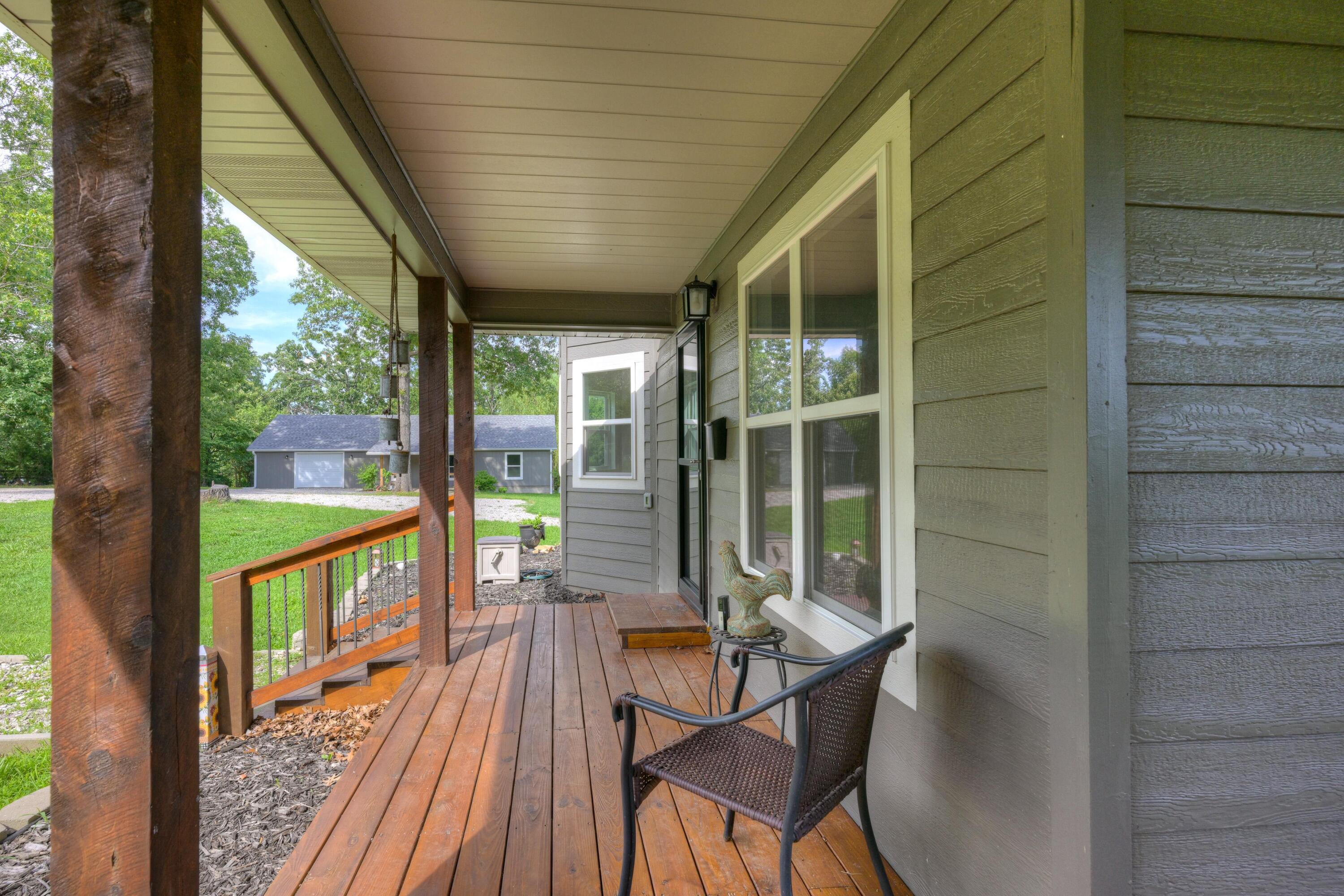 476 Pine Tree Drive Property Photo 12