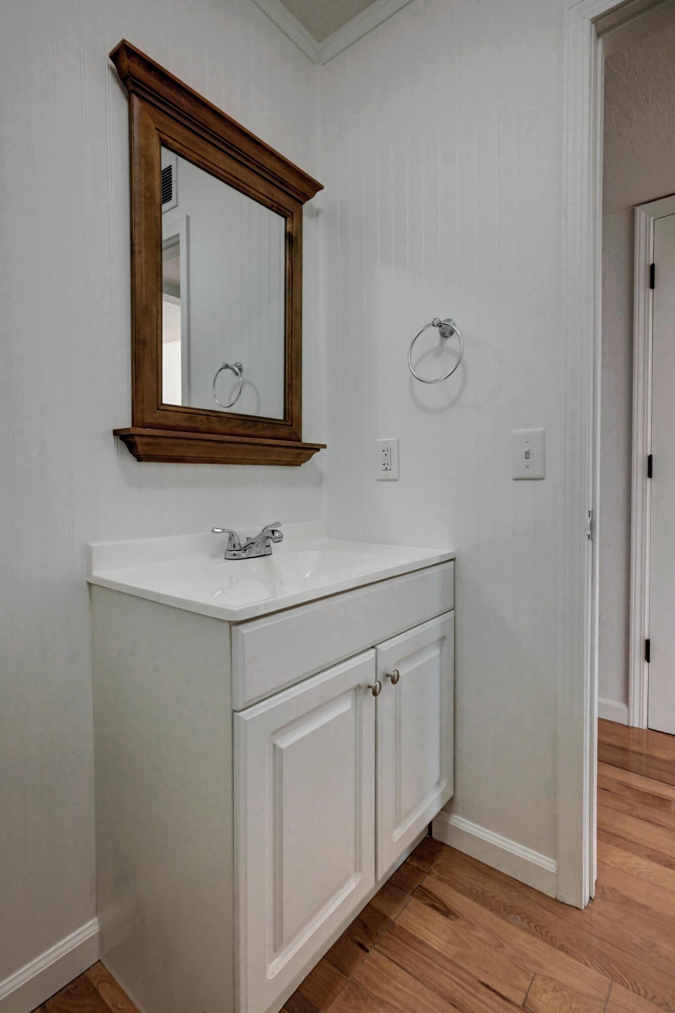 476 Pine Tree Drive Property Photo 26
