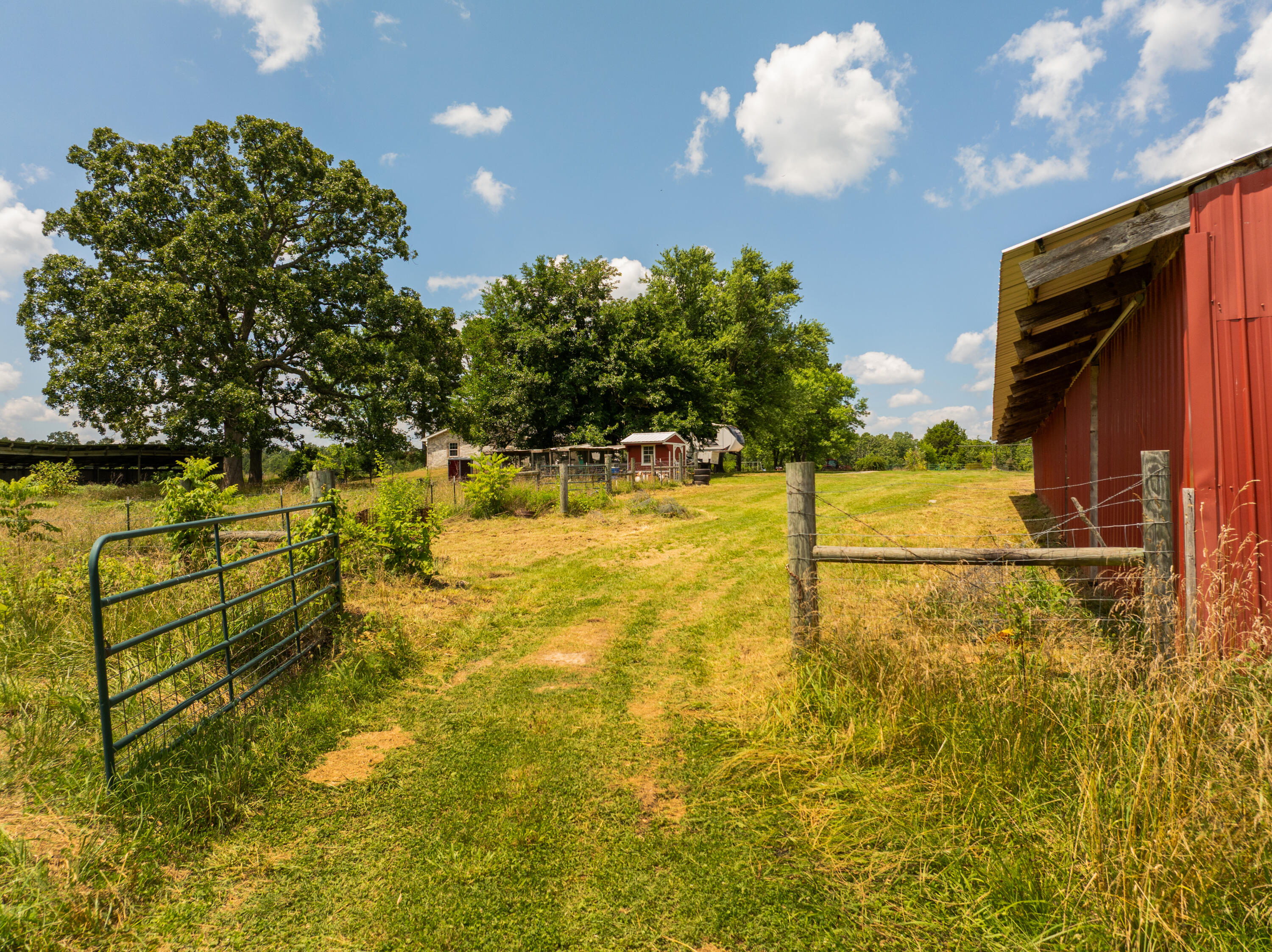 2080 State Route 14 Property Photo 45