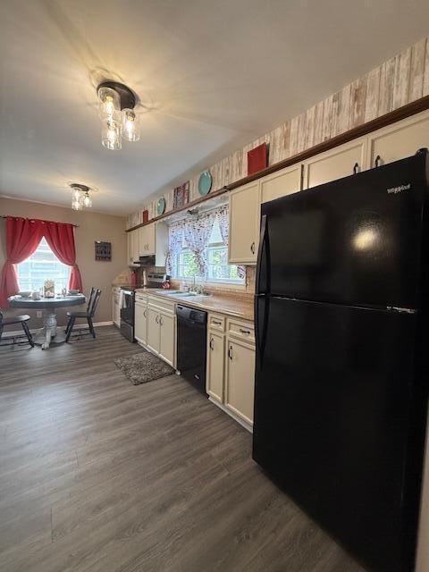 212 West Lindberg Street Property Photo 8