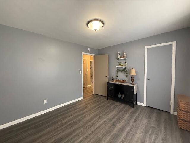 212 West Lindberg Street Property Photo 12