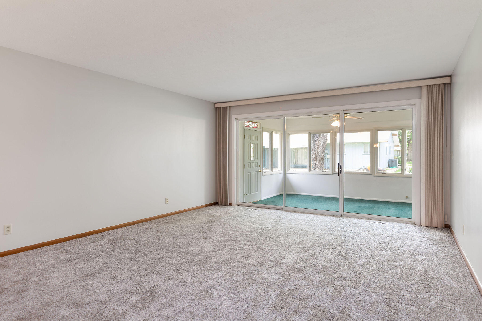 6 Maple Court Property Photo 9