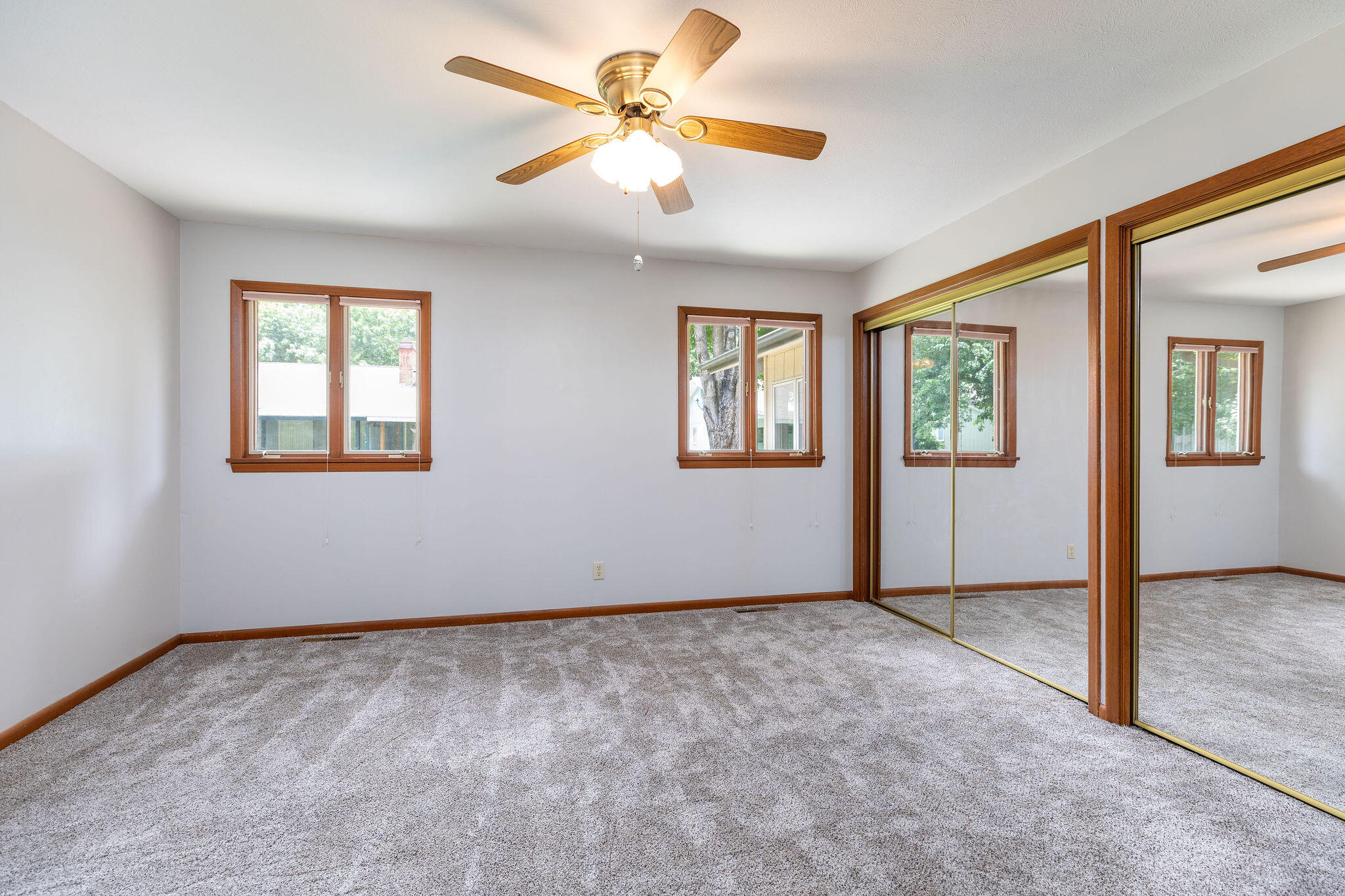 6 Maple Court Property Photo 15