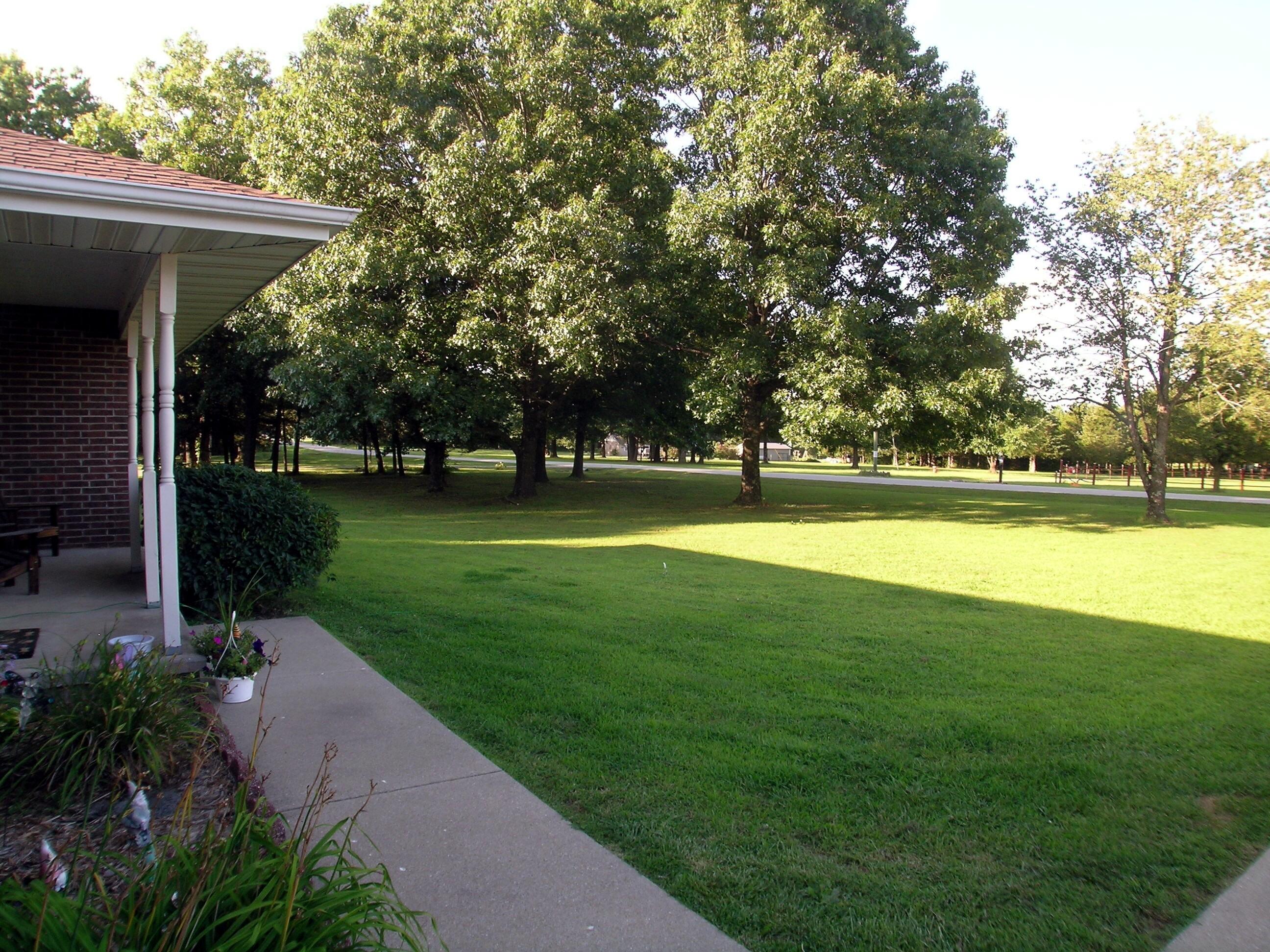 131 Sweetbriar Drive Property Photo 2