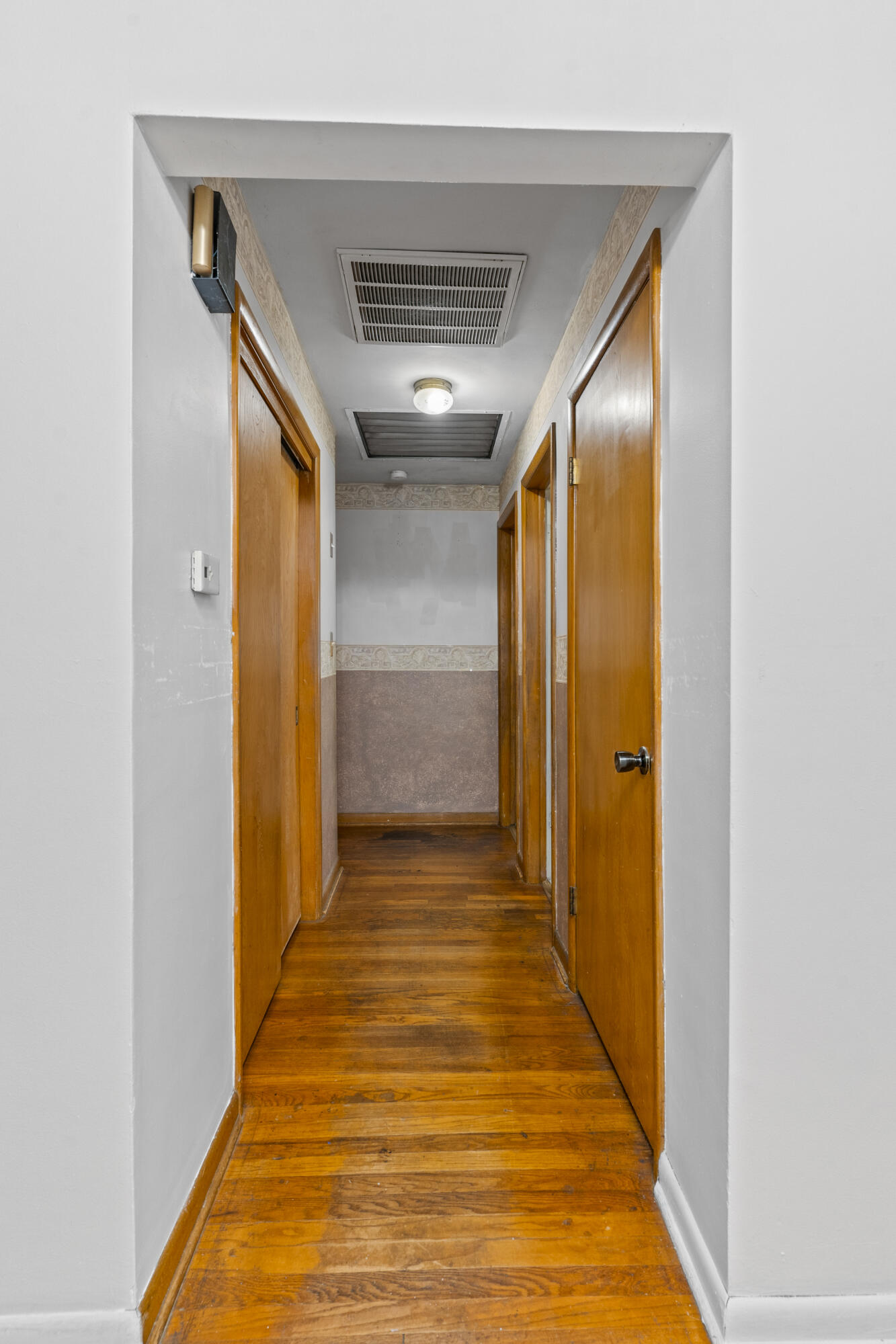 1640 Central Street Property Photo 11
