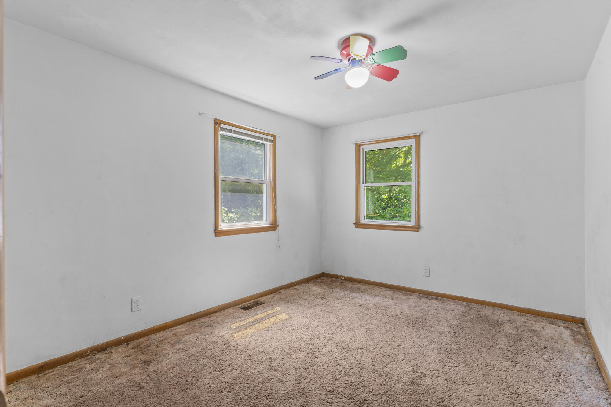 1640 Central Street Property Photo 14