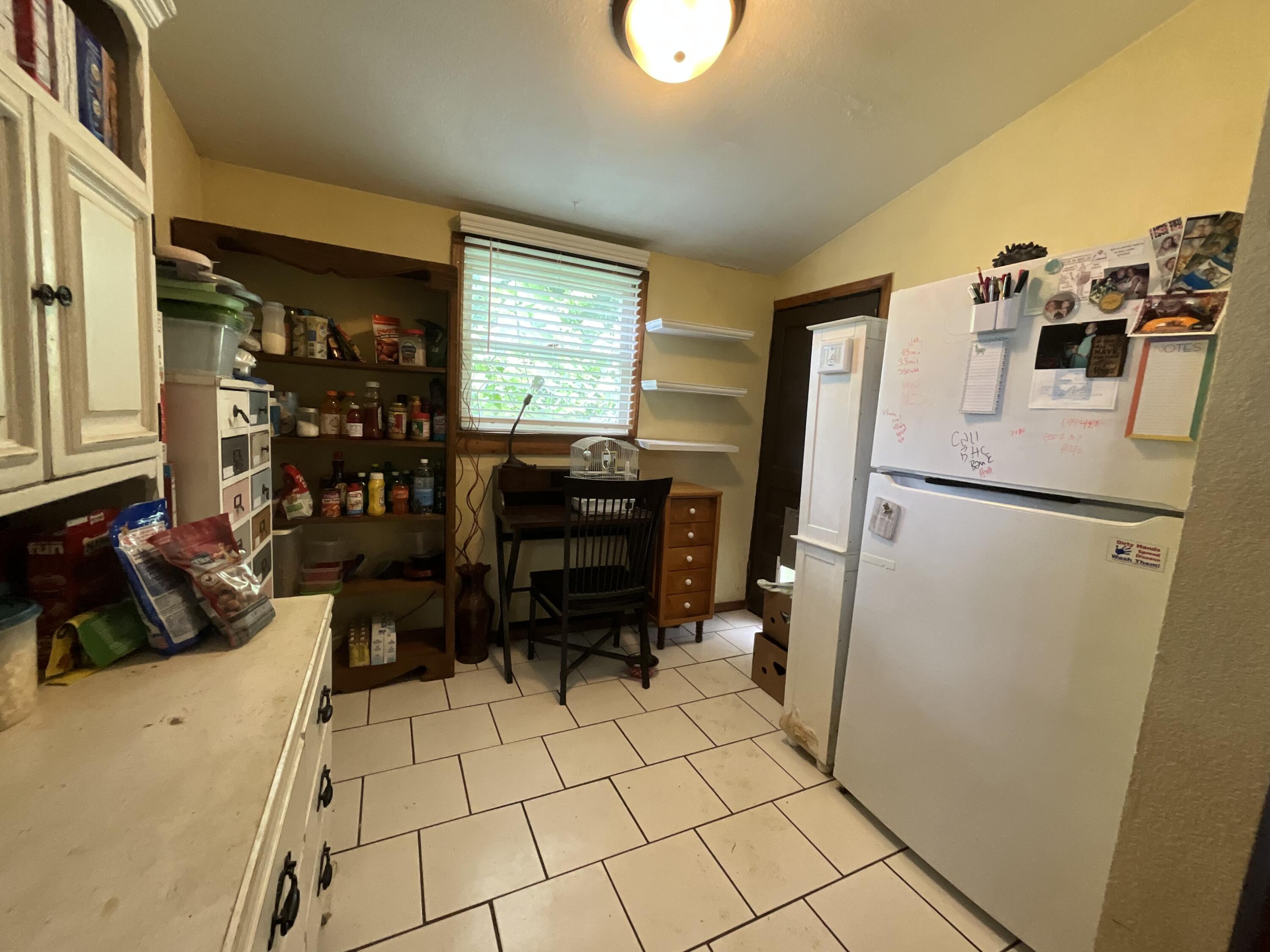 521 Worchester Property Photo 6