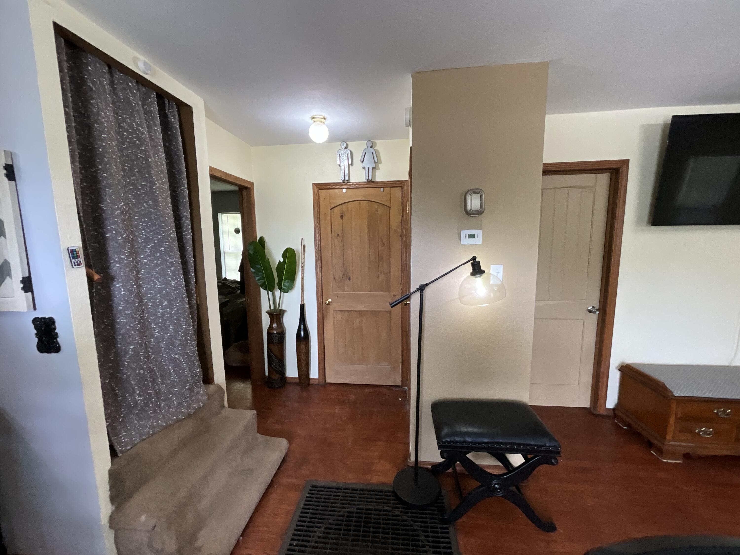 521 Worchester Property Photo 10