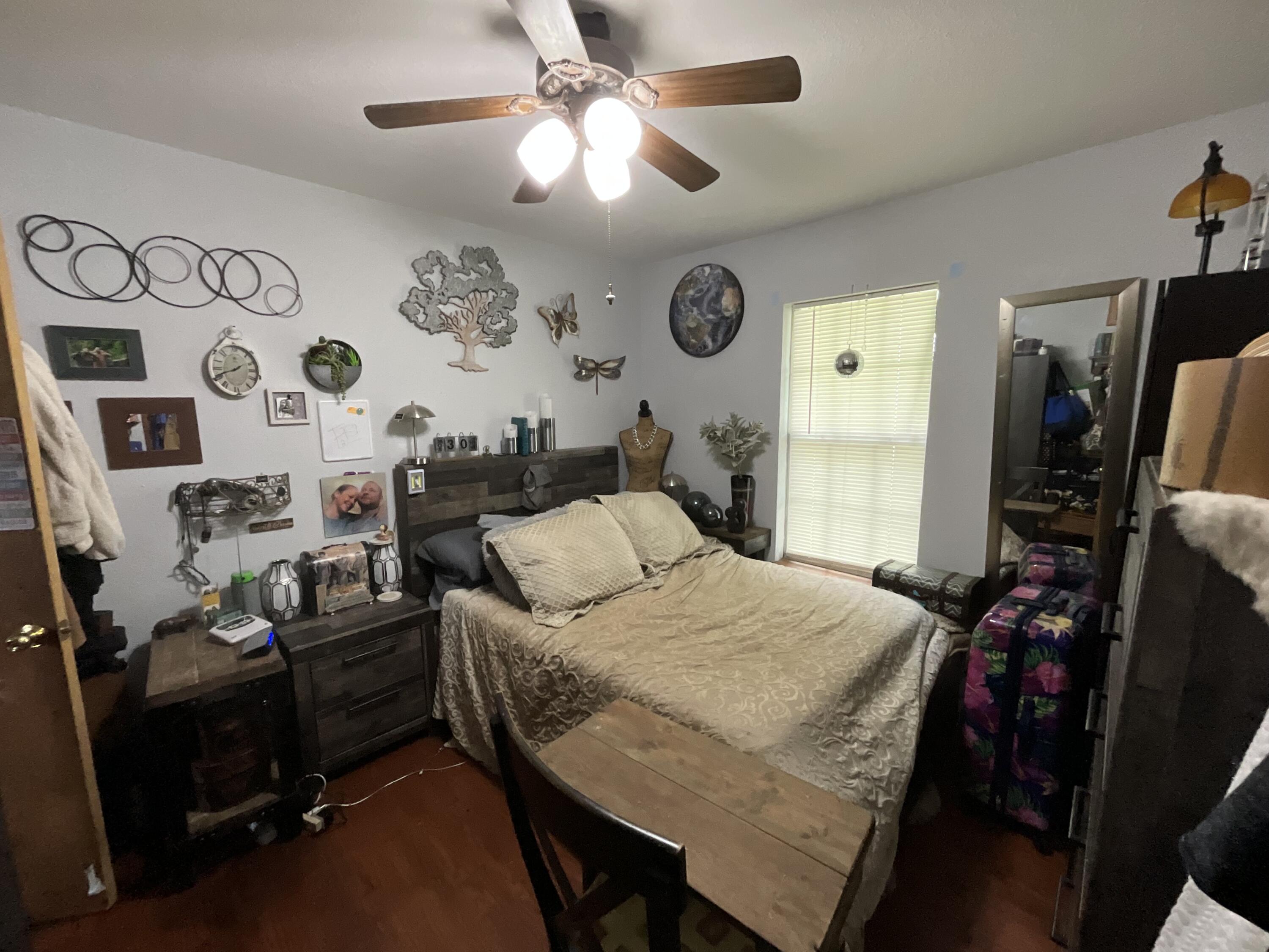 521 Worchester Property Photo 12