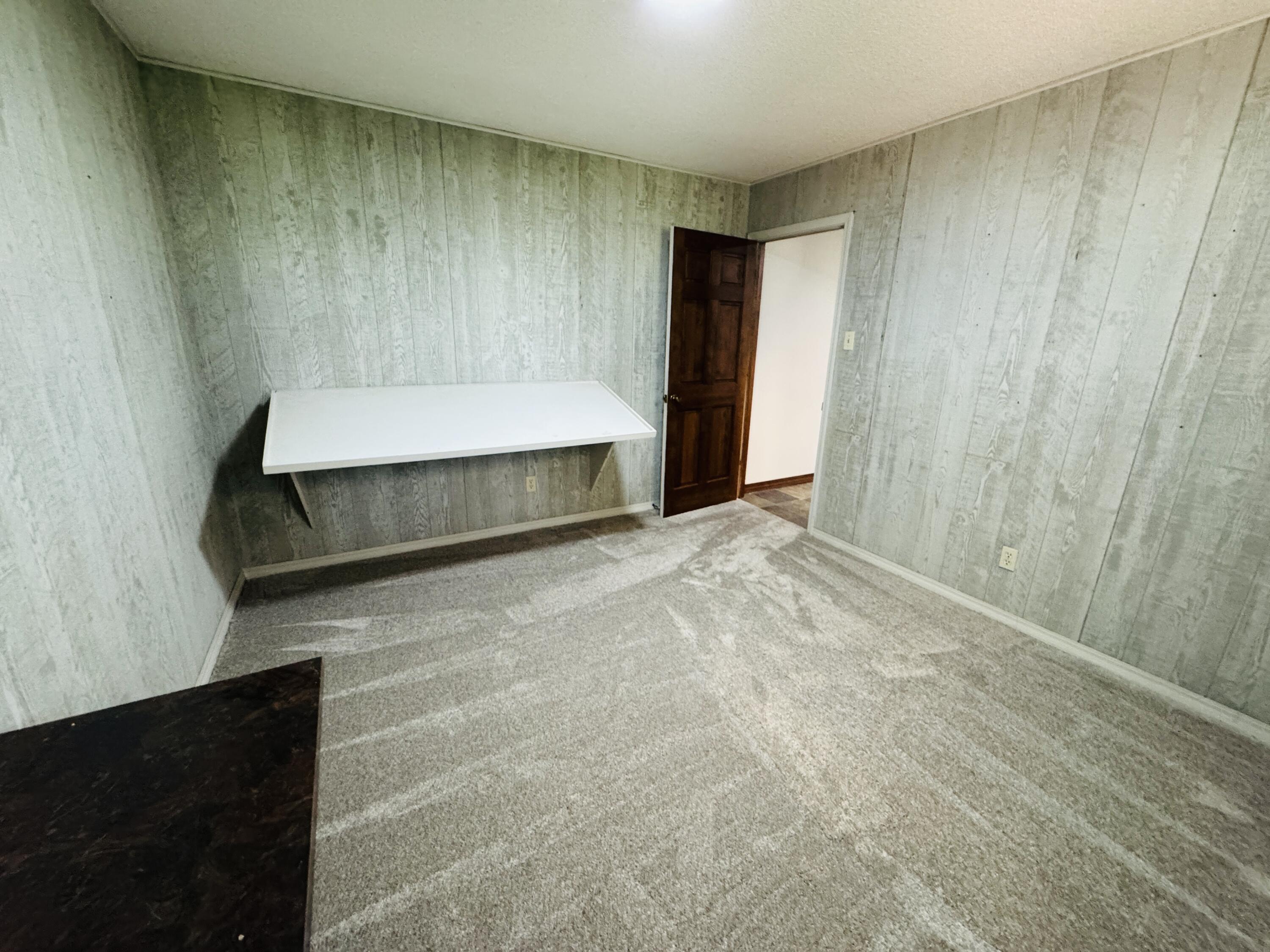 10210 South 1625 Road Property Photo 18