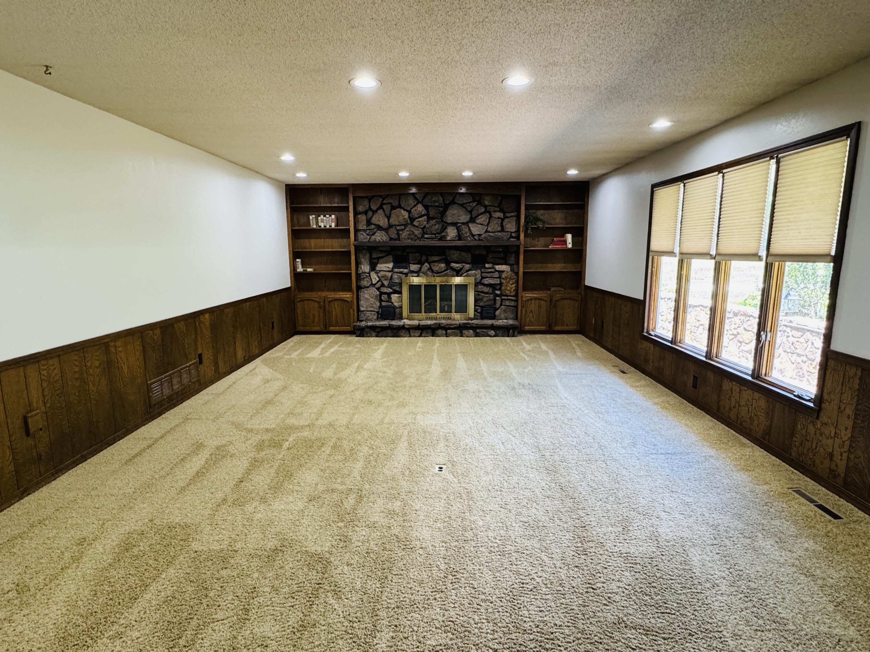 10210 South 1625 Road Property Photo 22