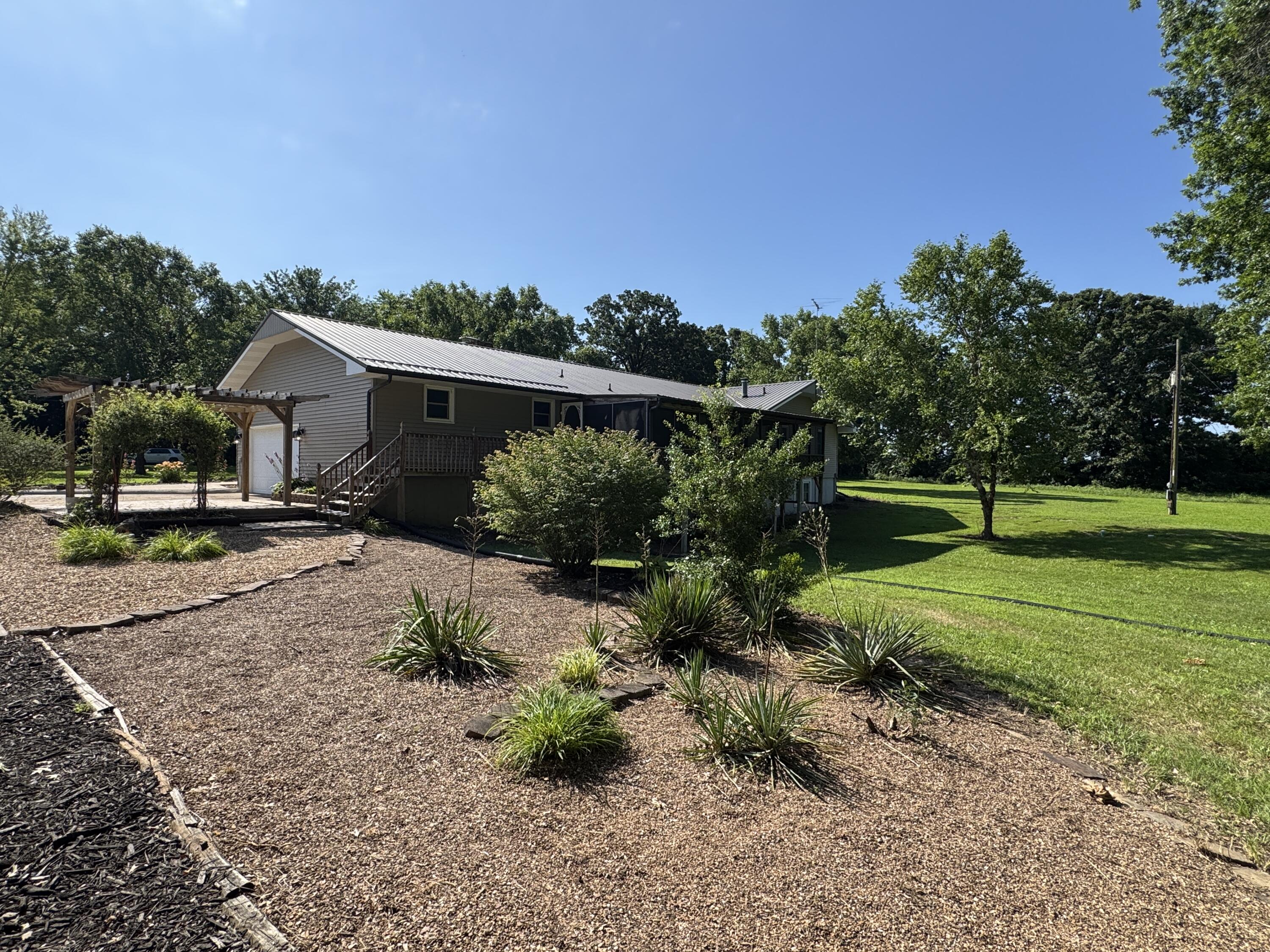 10210 South 1625 Road Property Photo 10