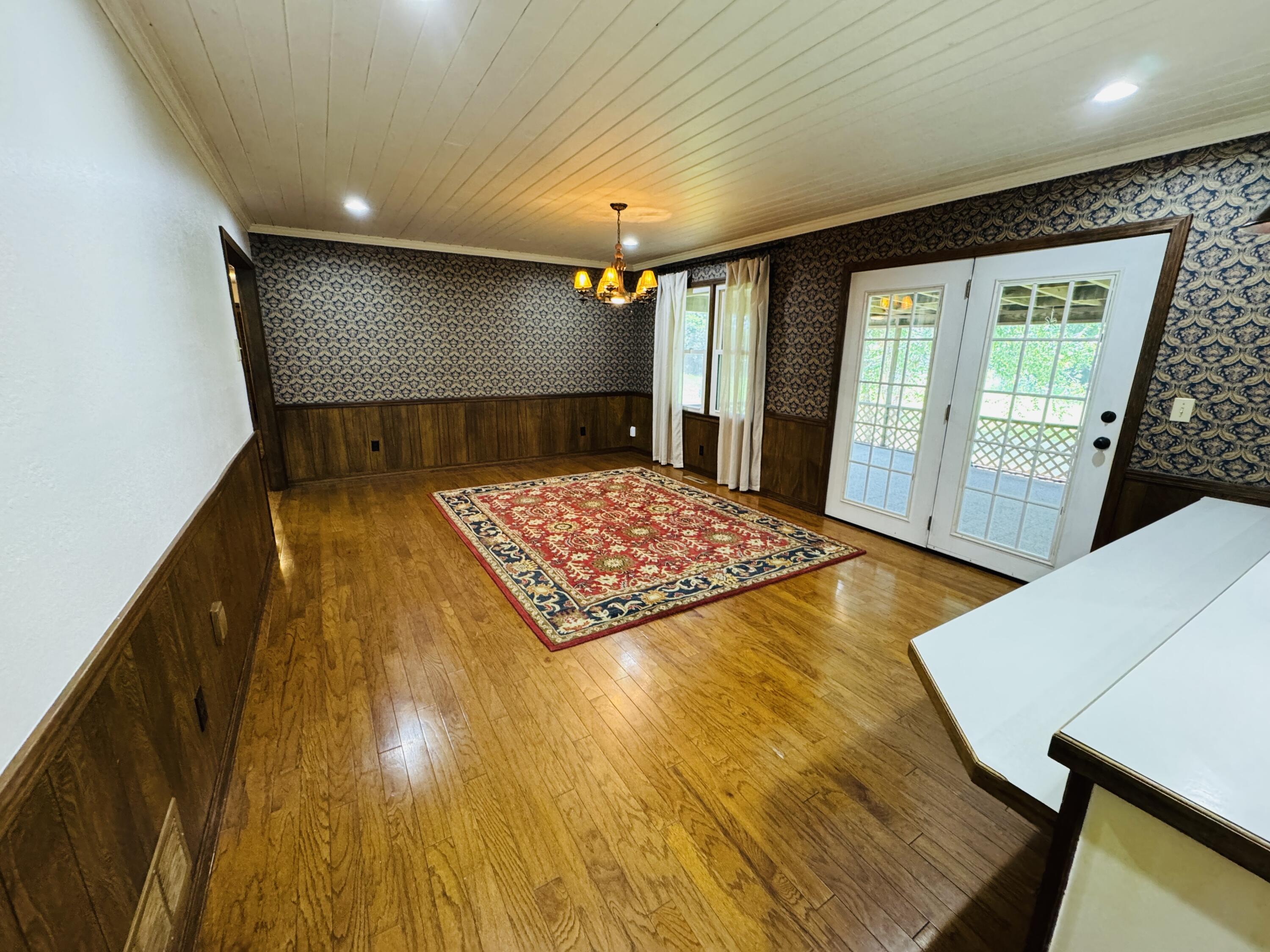 10210 South 1625 Road Property Photo 25