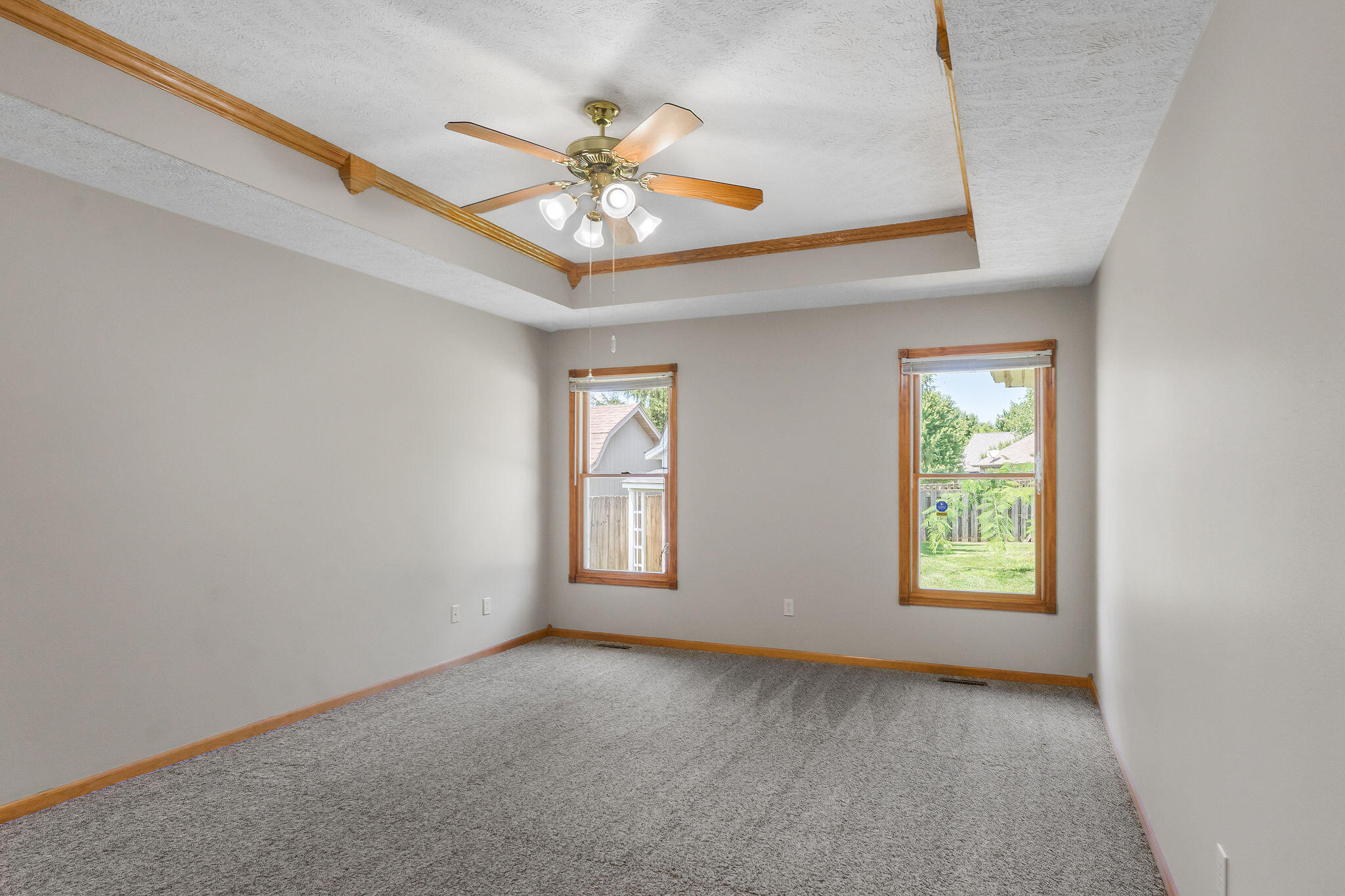 2155 West Vincent Street Property Photo 18