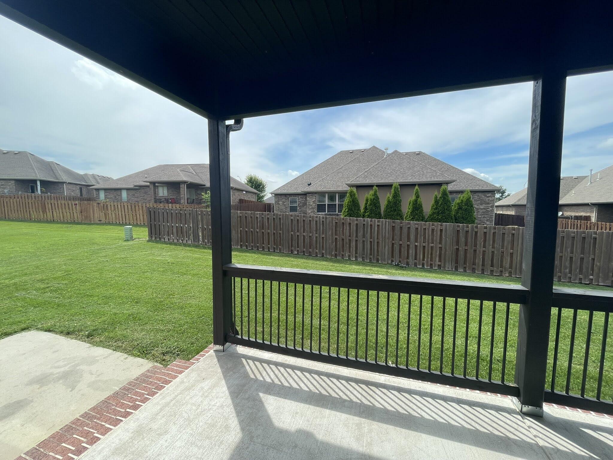 3893 North Sheedy Avenue Property Photo 28