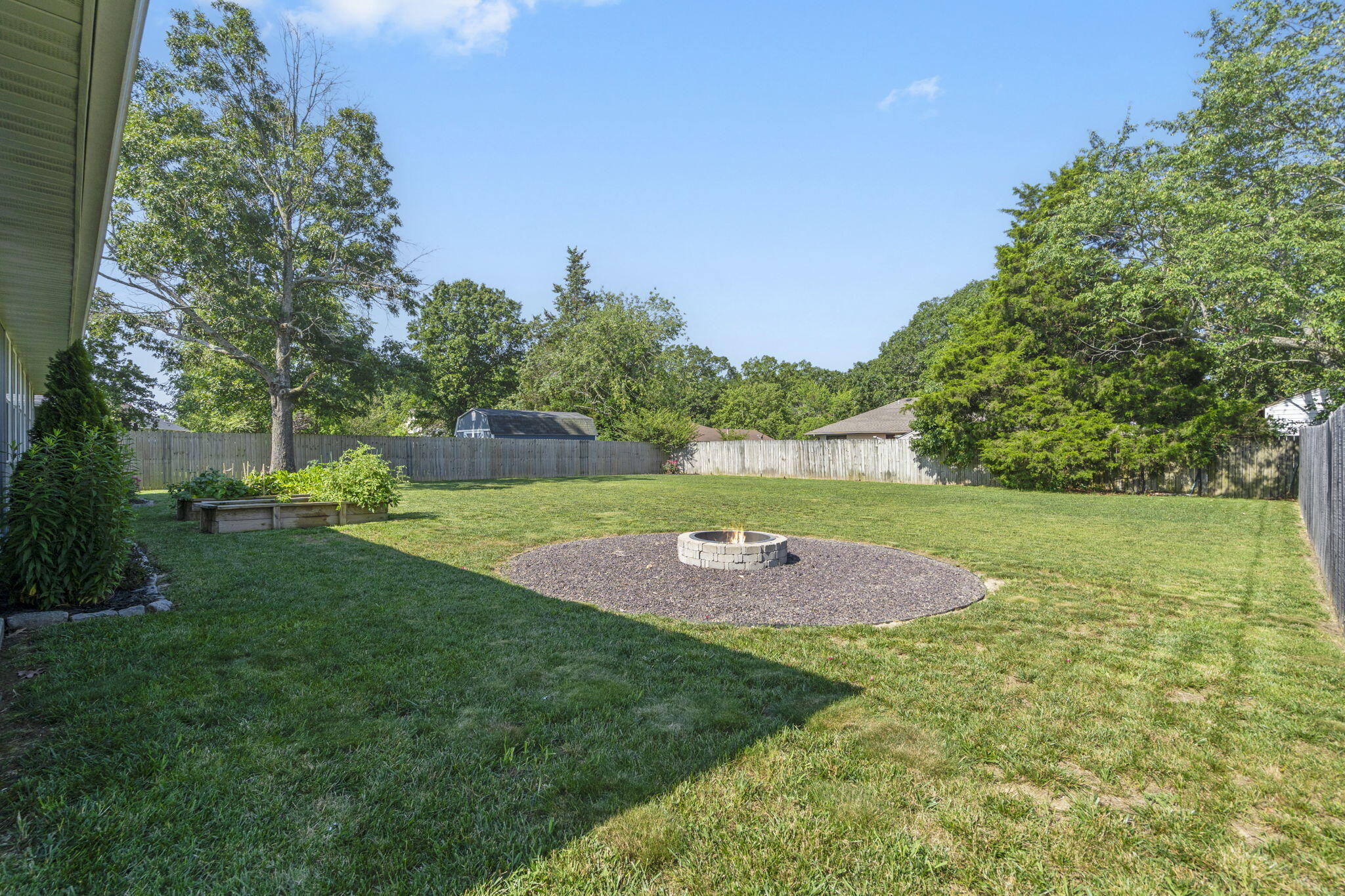 724 North Vermillion Drive Property Photo 32