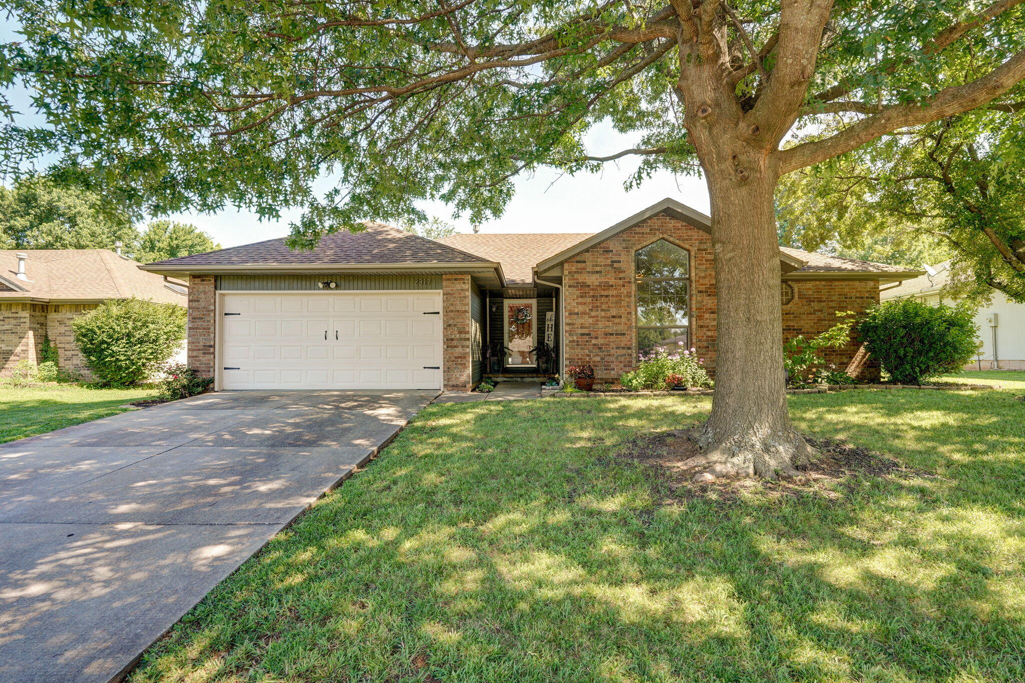 2317 West Deerfield Street Property Photo 1