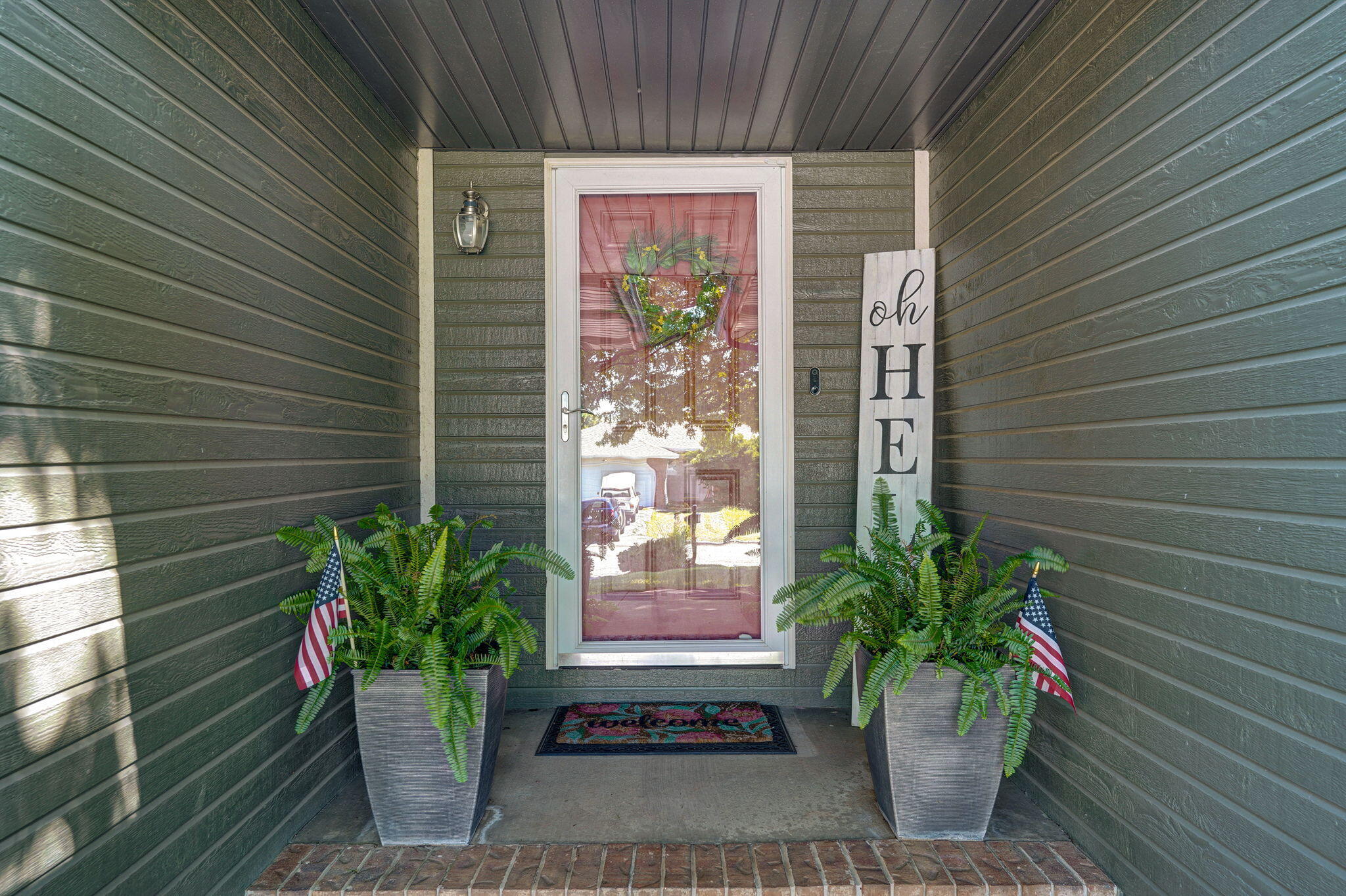 2317 West Deerfield Street Property Photo 5