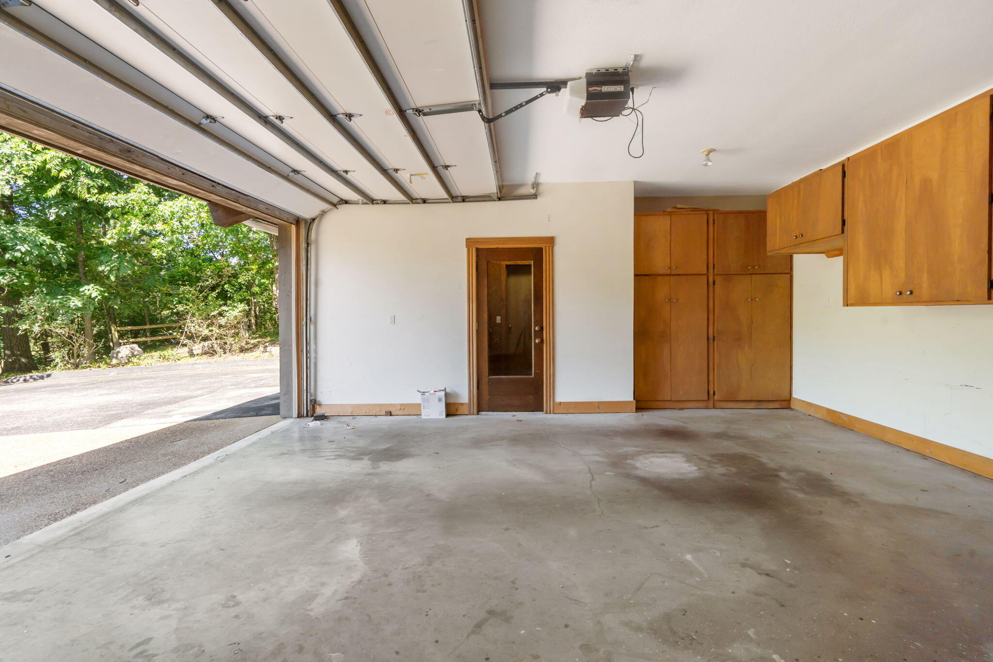 4109 East Farm Road 144 Property Photo 51