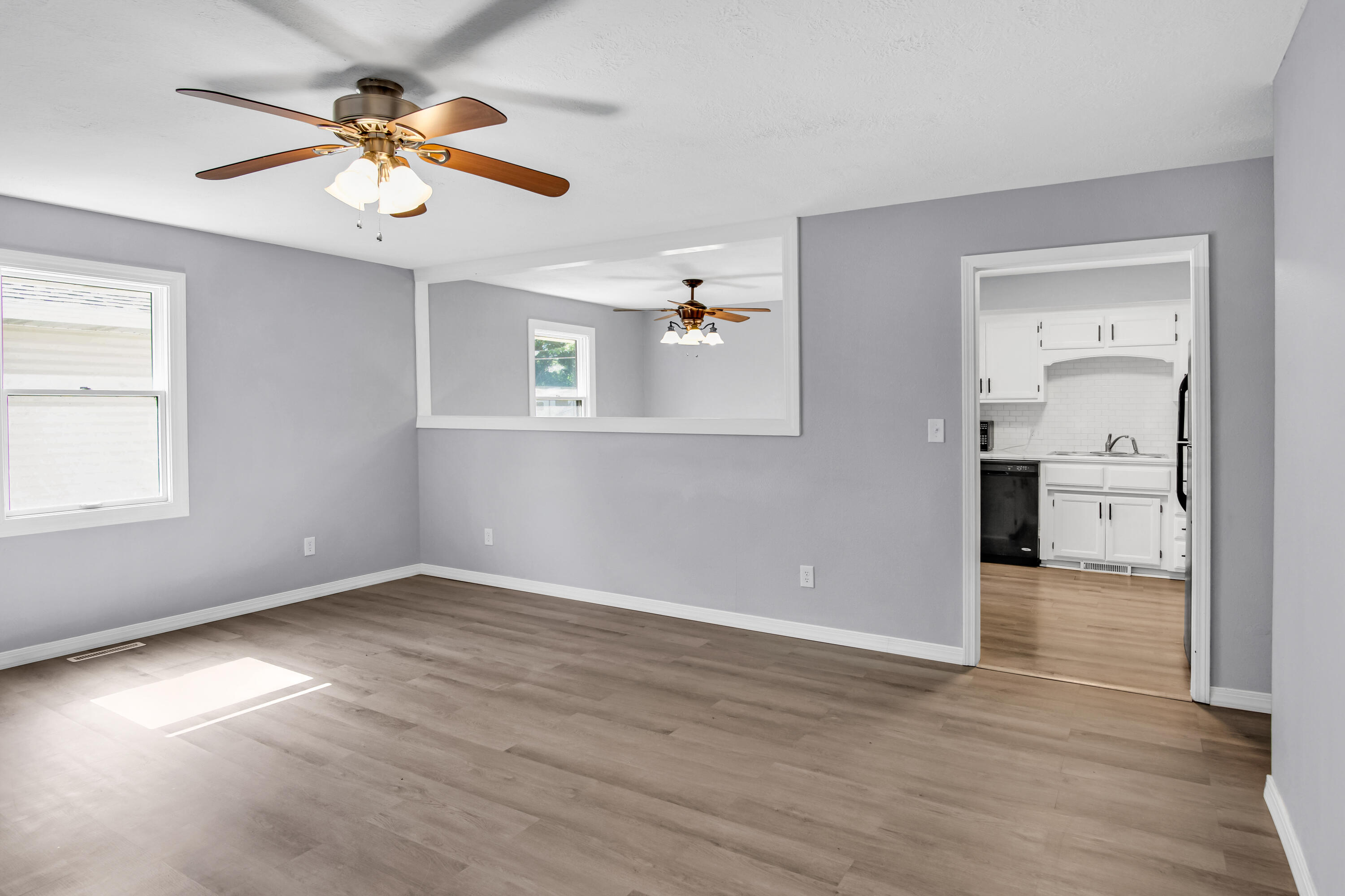 3217 West Riverside Street Property Photo 10