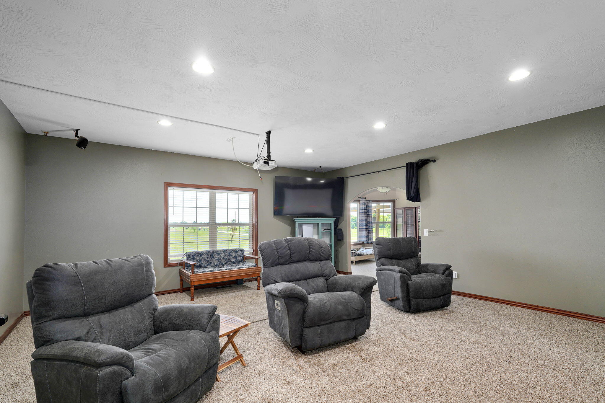 6823 West Farm Road 60 Property Photo 35