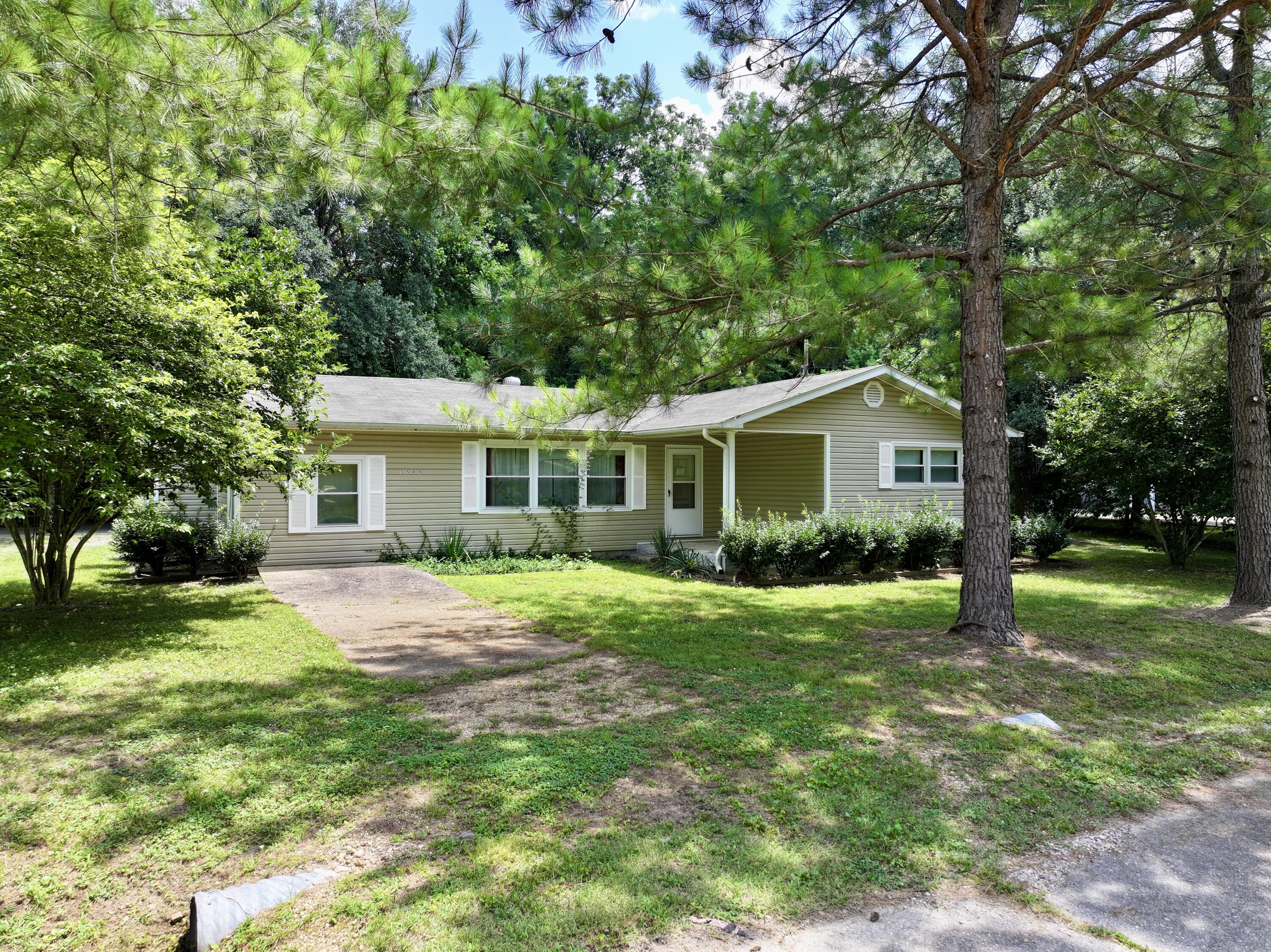 1509 Marie Drive Property Photo 2