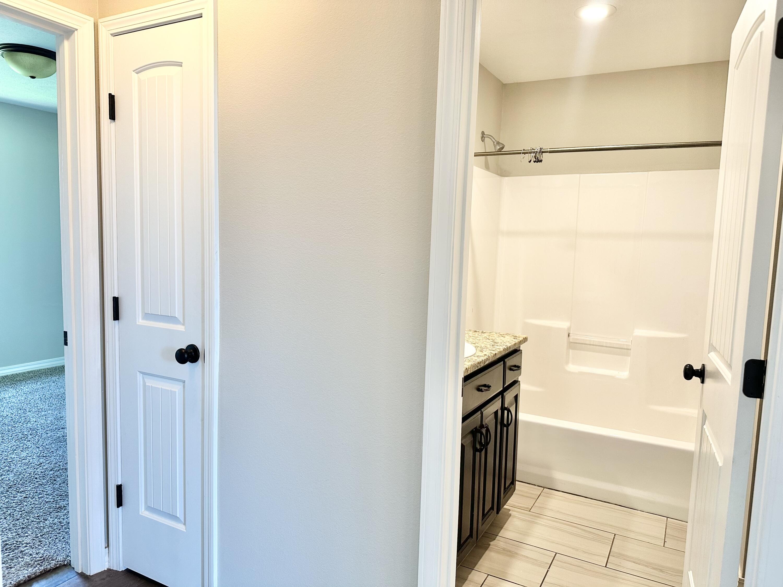 217 West Corsica Street Property Photo 27