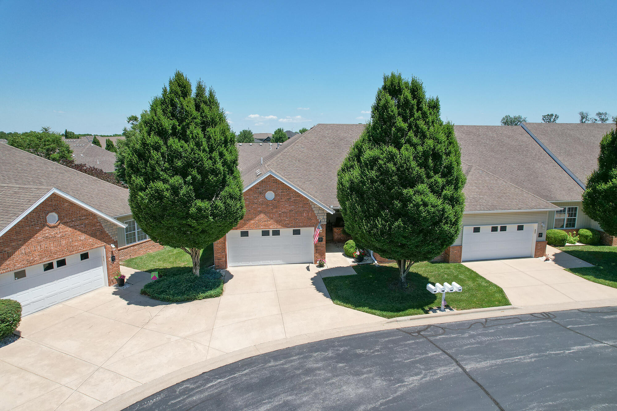 1376 North Sandy Creek Circle Property Photo 2