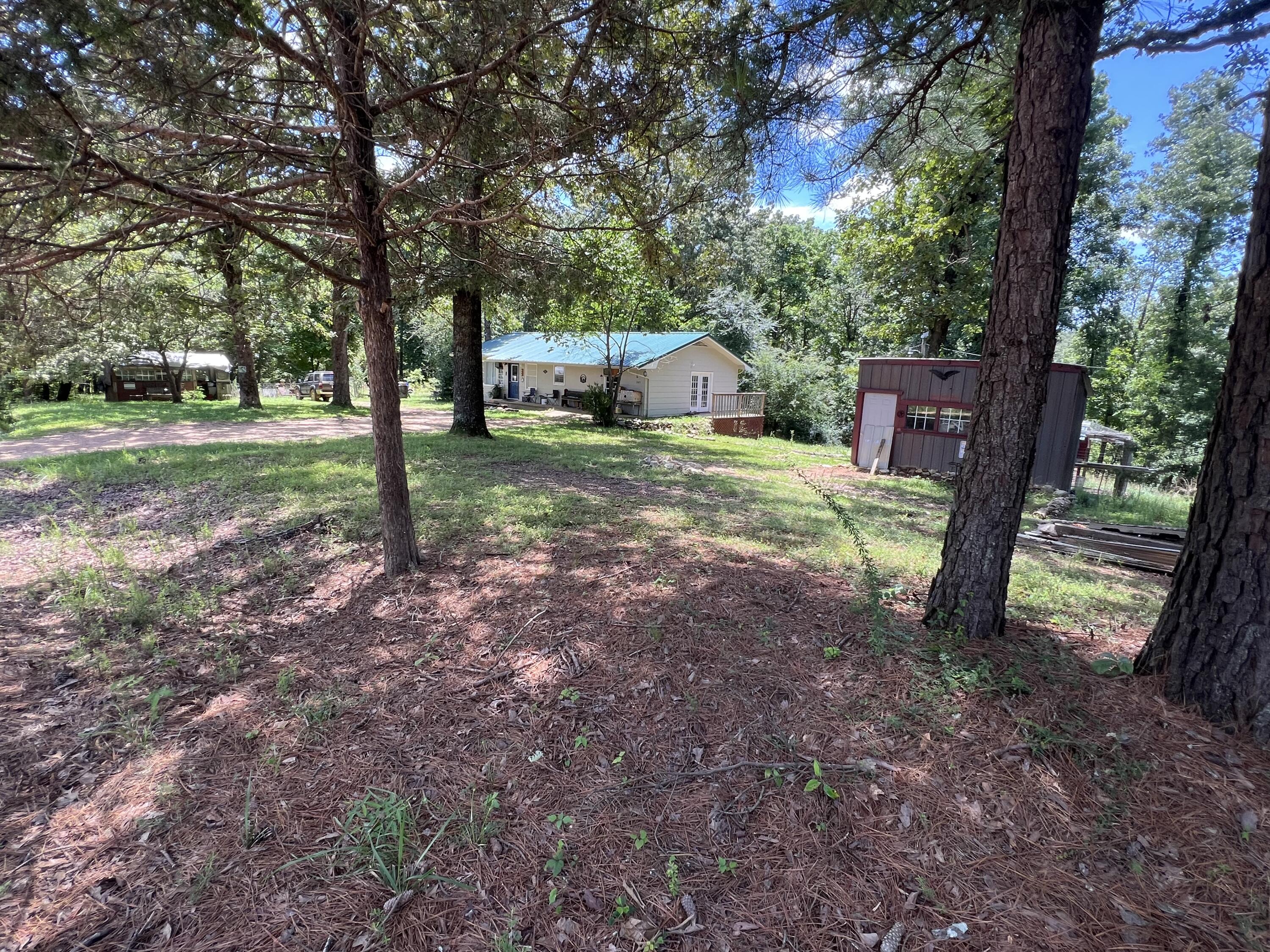 1103 Riverview Drive Property Photo 8
