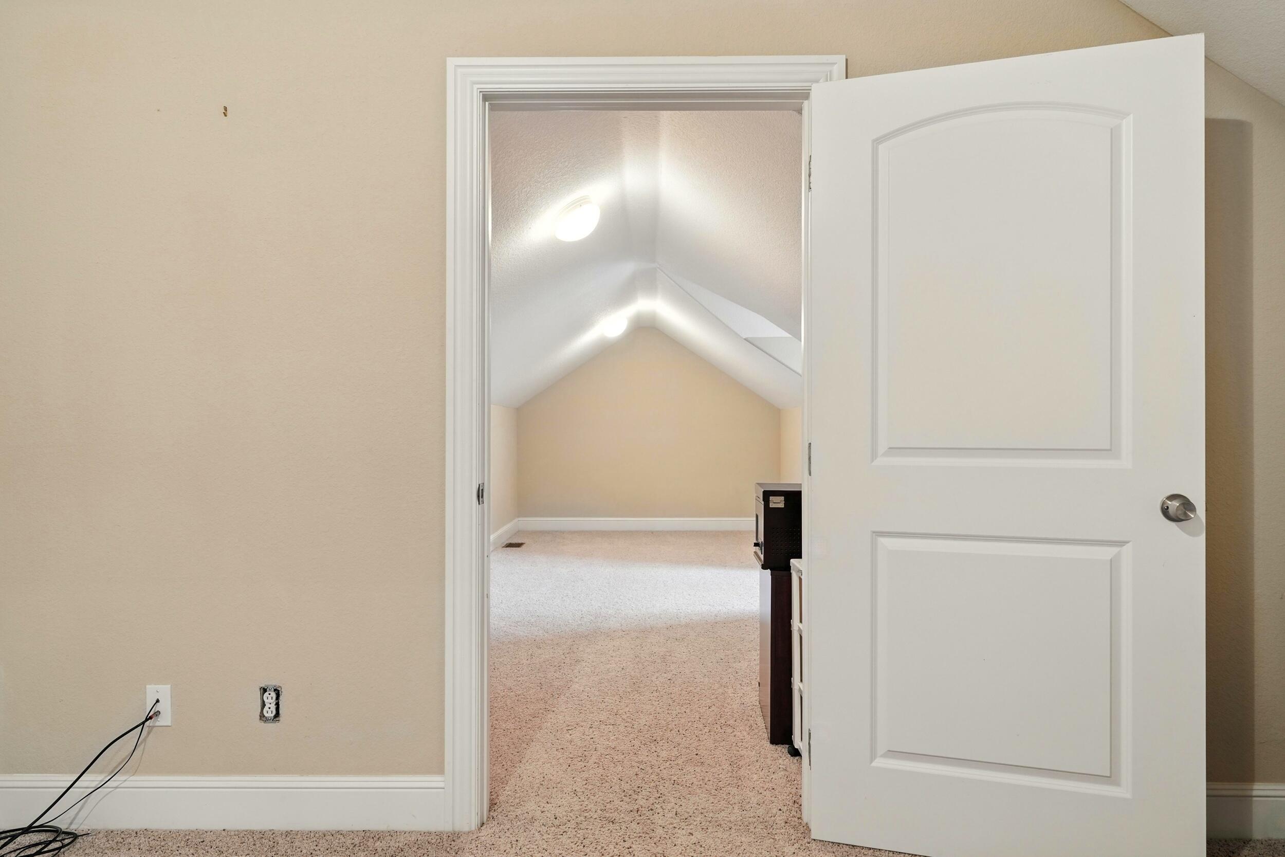 131 Stillwood Drive Property Photo 29