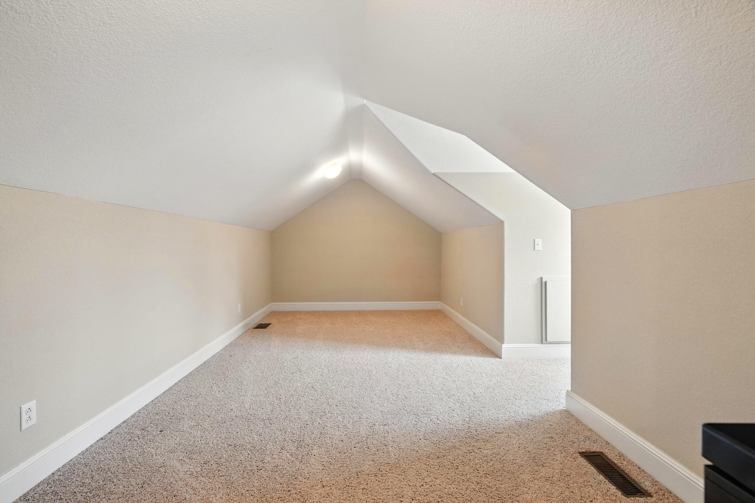 131 Stillwood Drive Property Photo 30