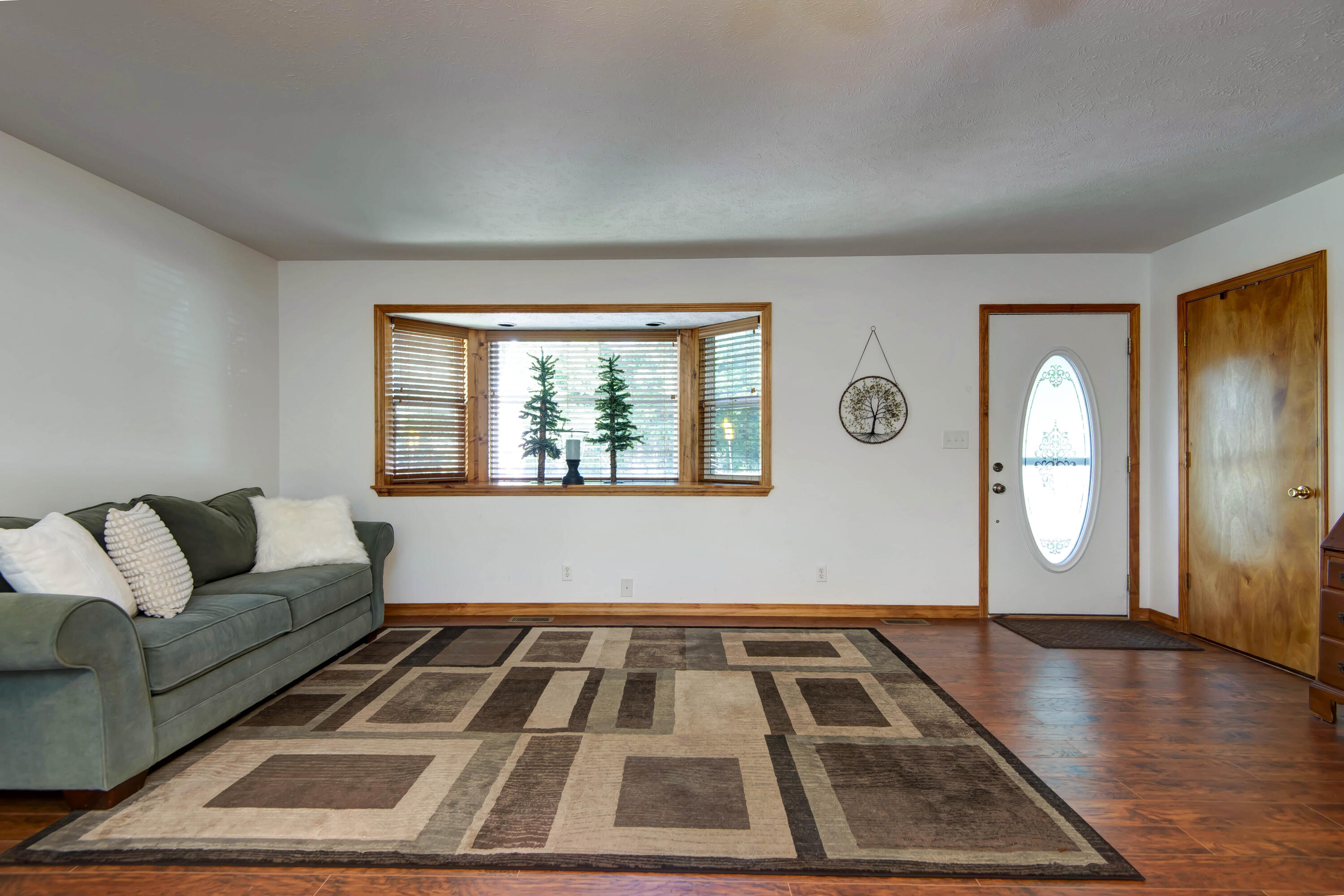 1496 State Highway Y Property Photo 4