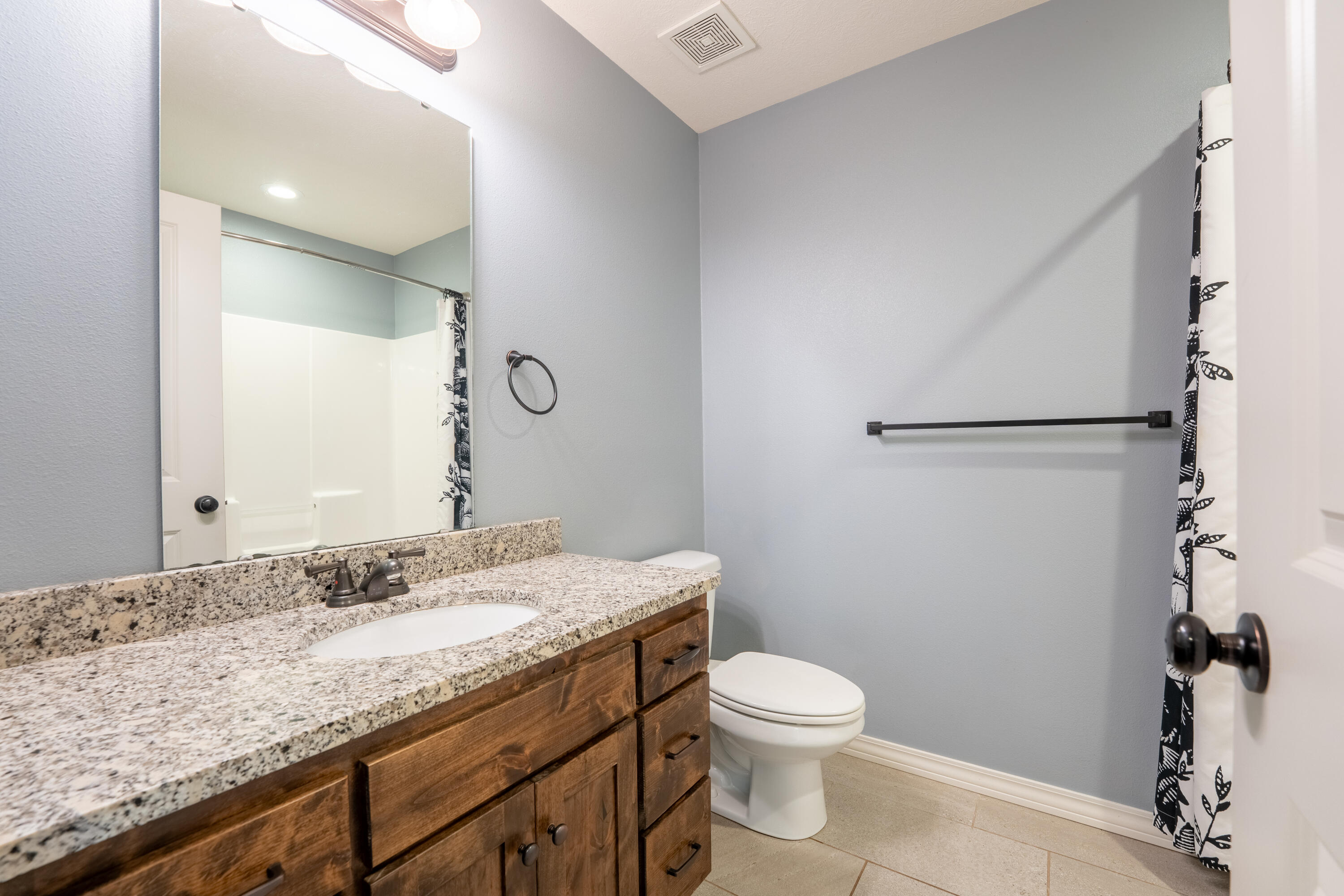 865 East Striper Drive Property Photo 20