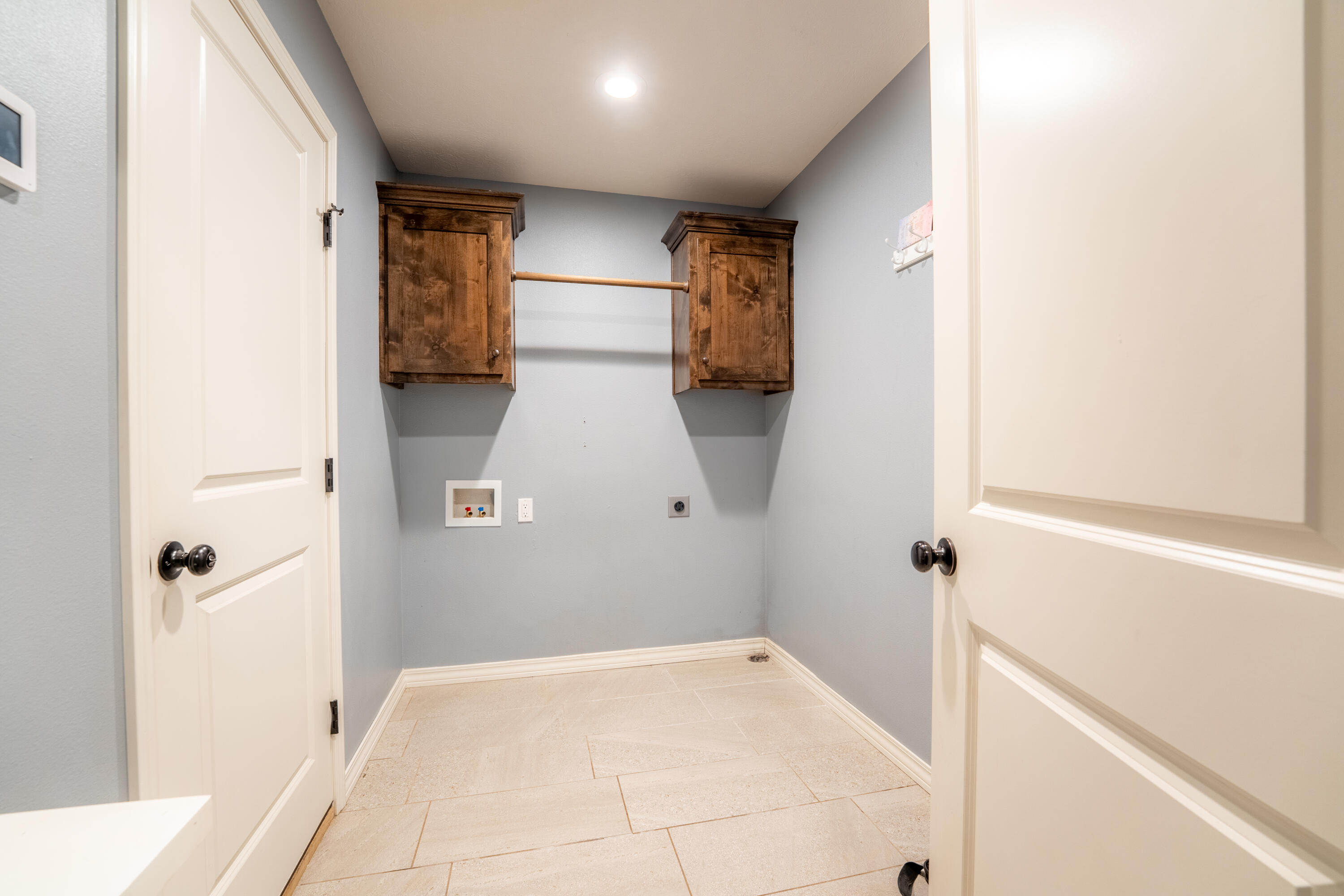865 East Striper Drive Property Photo 22